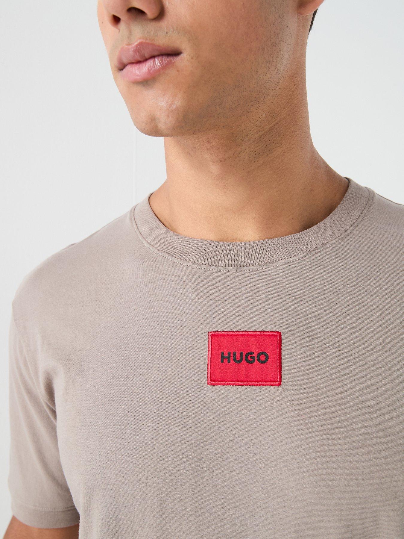 hugo-diragolino212-centre-patch-logo-t-shirt-light-brownoutfit