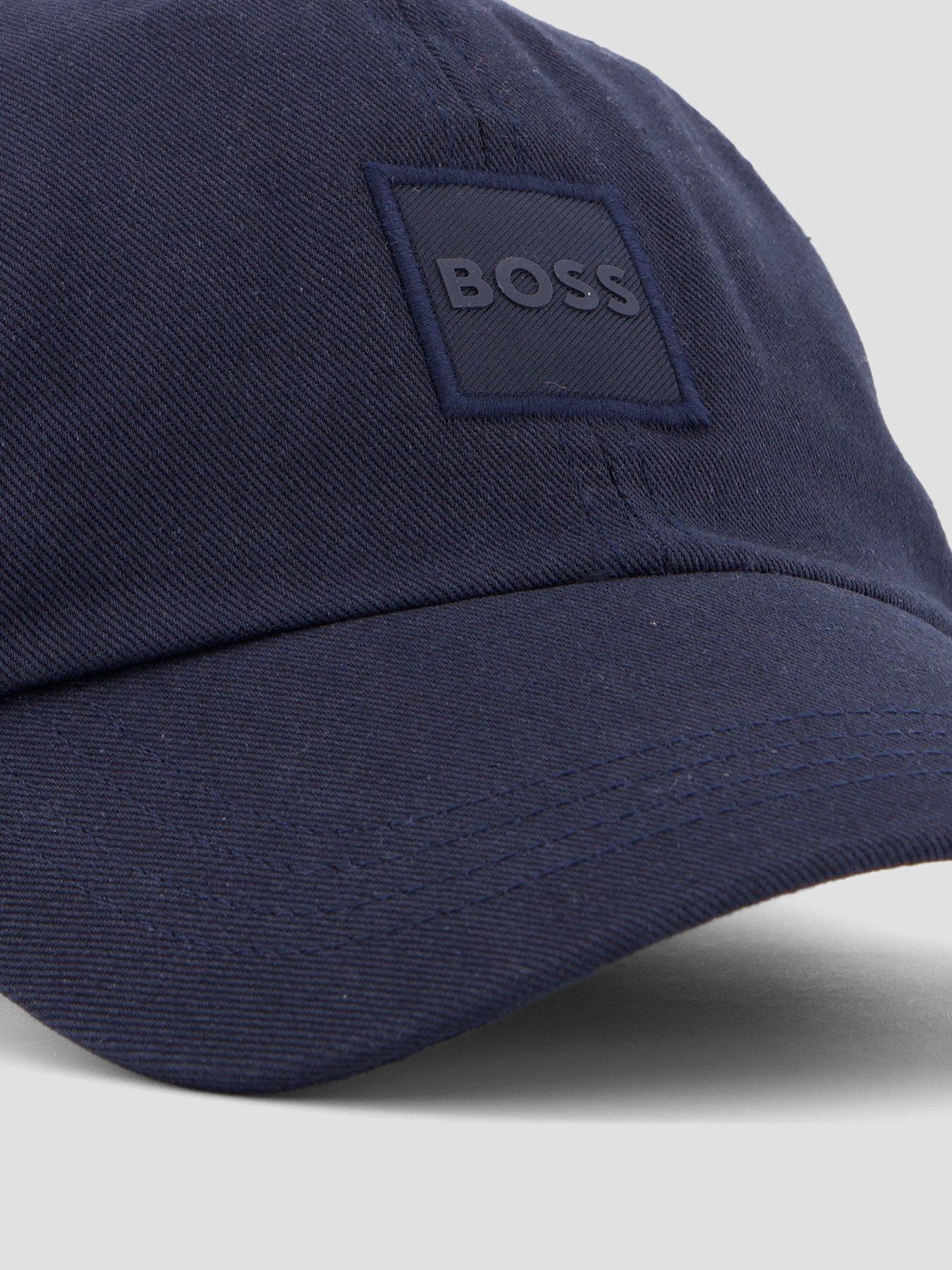 boss-derrel-pl-tonal-badge-logo-baseball-cap-navyoutfit