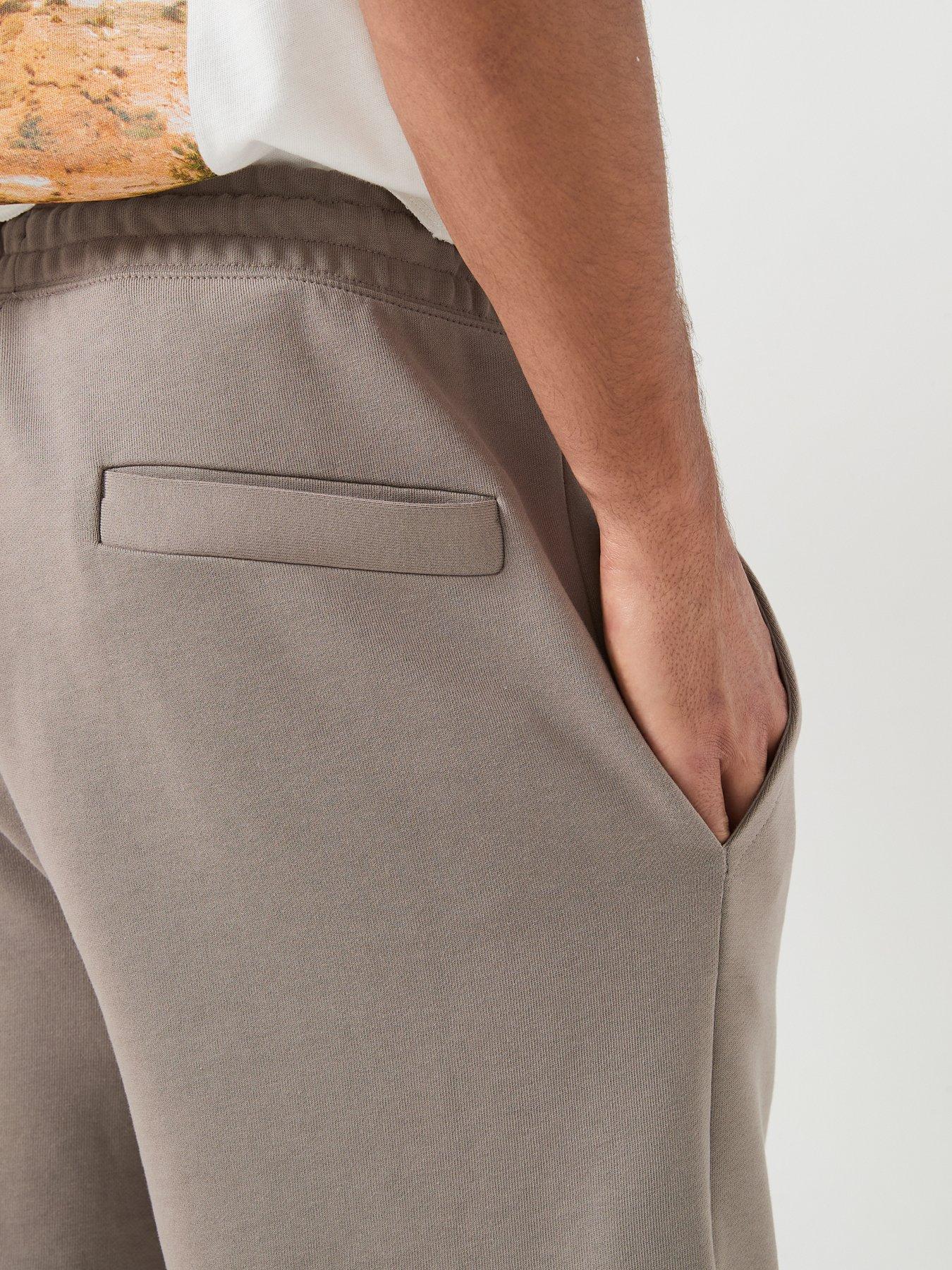 hugo-darix-relaxed-fit-jersey-shorts-light-browndetail