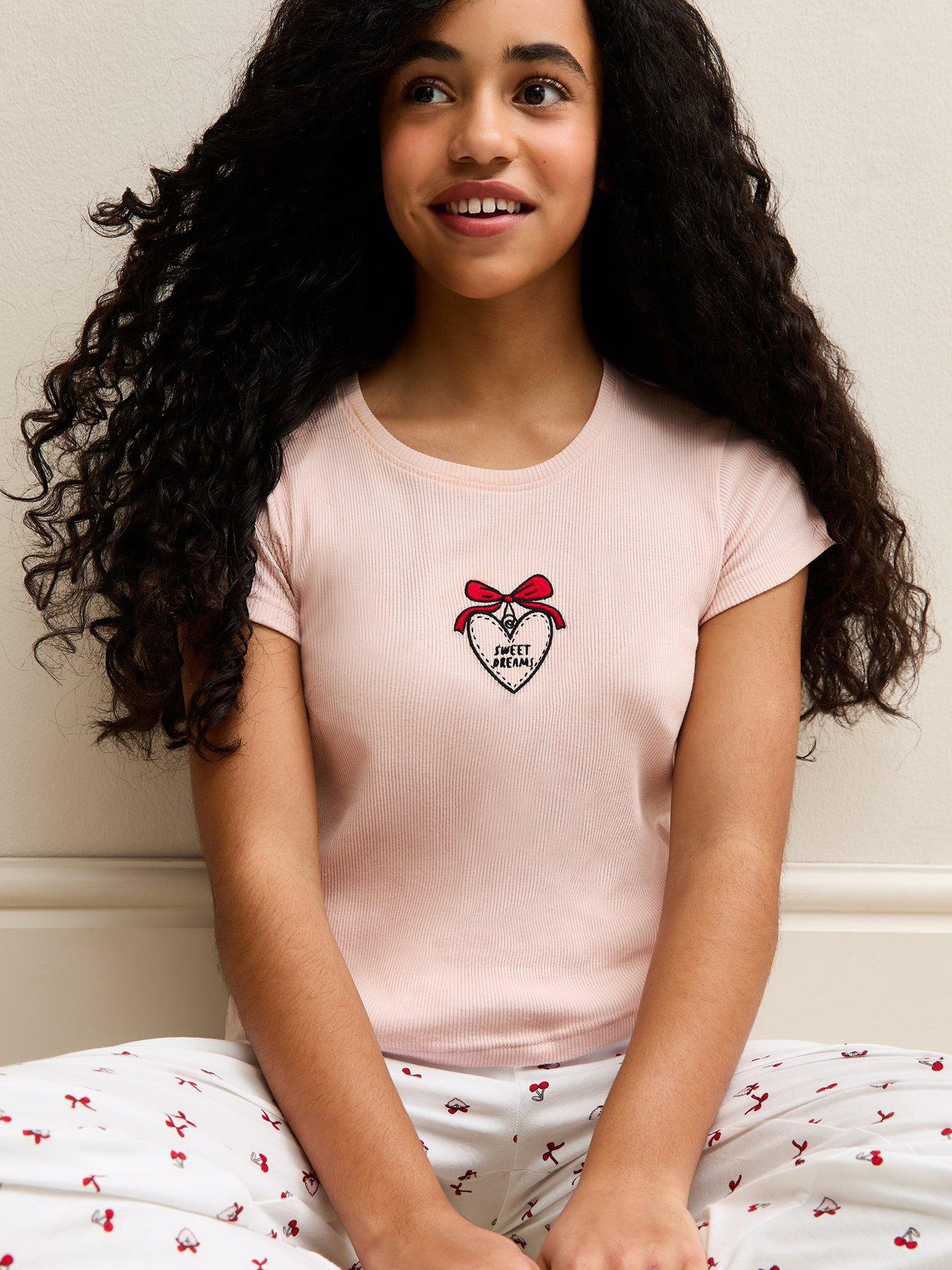 New Look 915 Girls Embroidered Heart T-Shirt And Printed Bottoms Pyjama Set - Light Pink