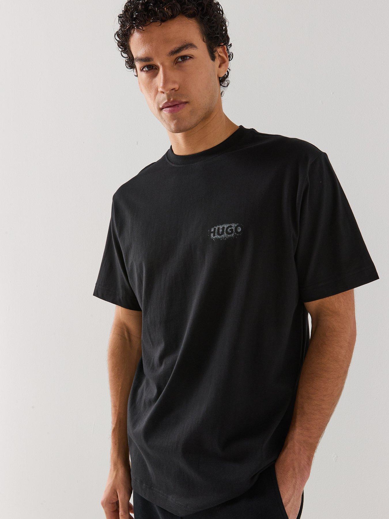 hugo-spray-logo-loungewear-t-shirt-blackoutfit