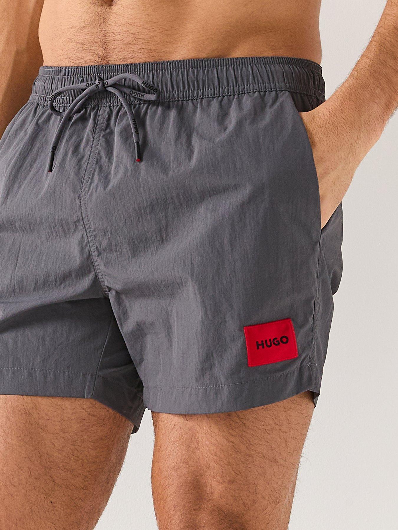 hugo-dominica-swim-shorts-dark-greyoutfit