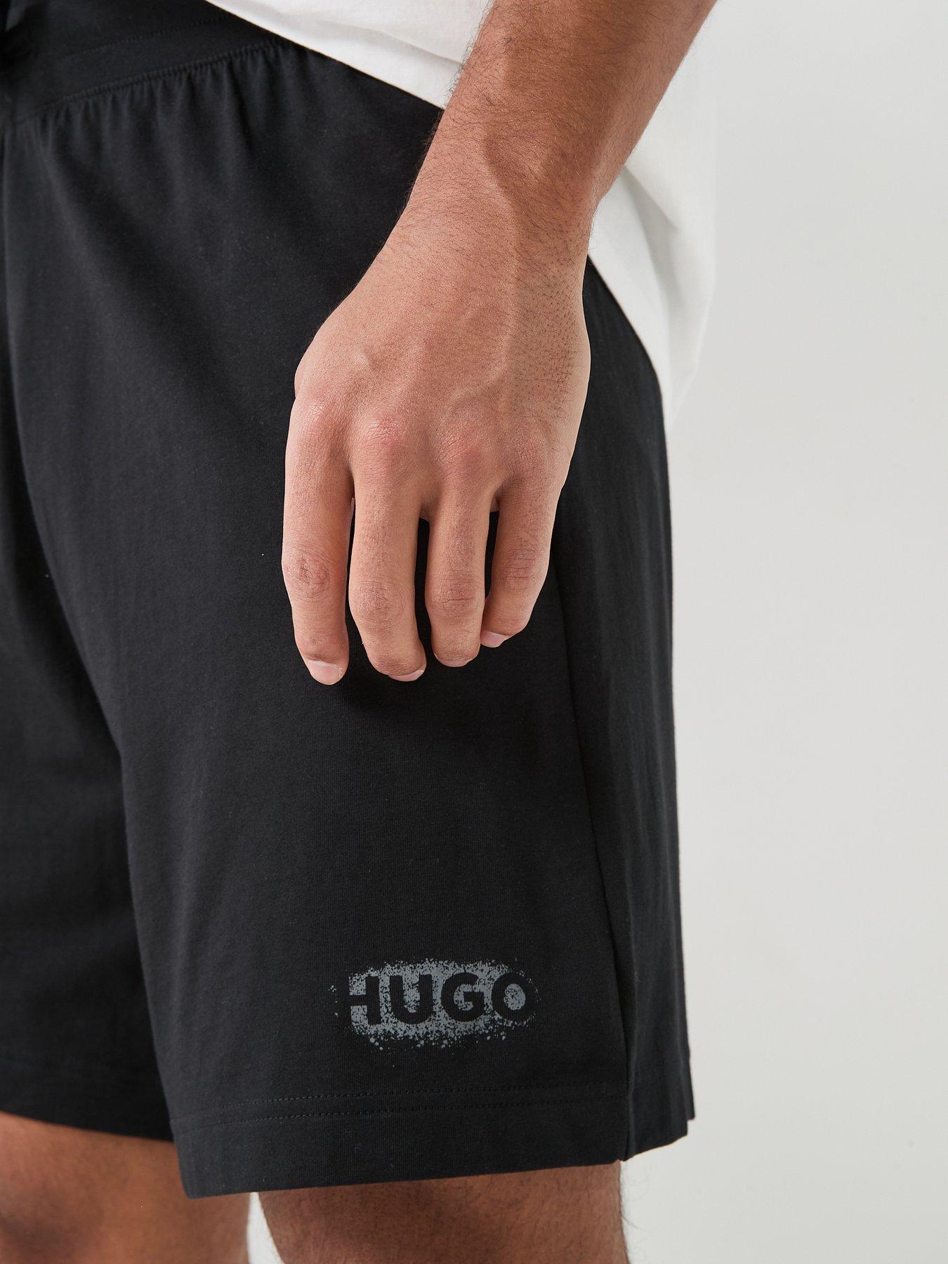 hugo-spray-logo-loungewear-shorts-blackoutfit