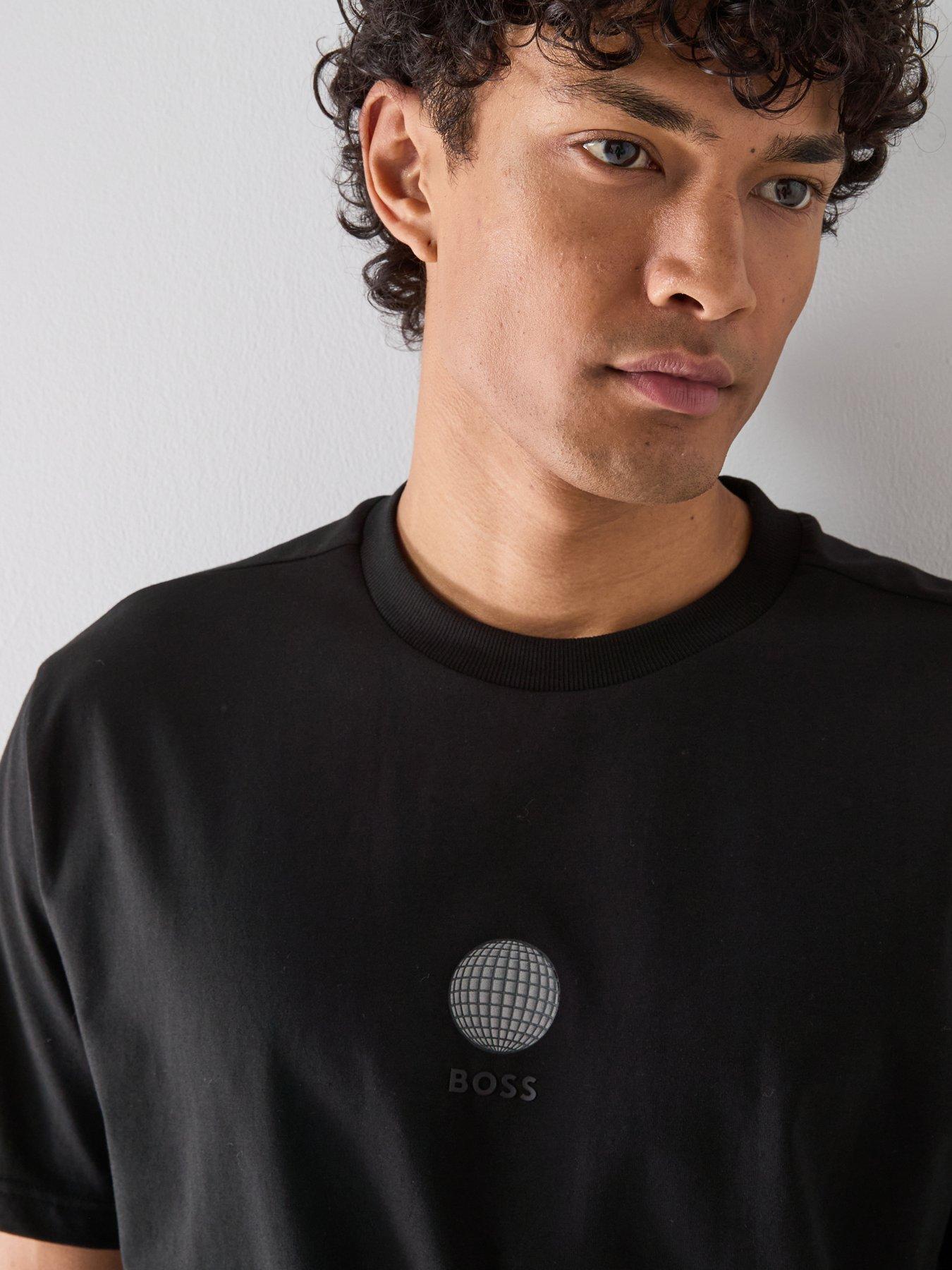 boss-terrace-graphic-relaxed-fit-back-print-t-shirt-blackoutfit