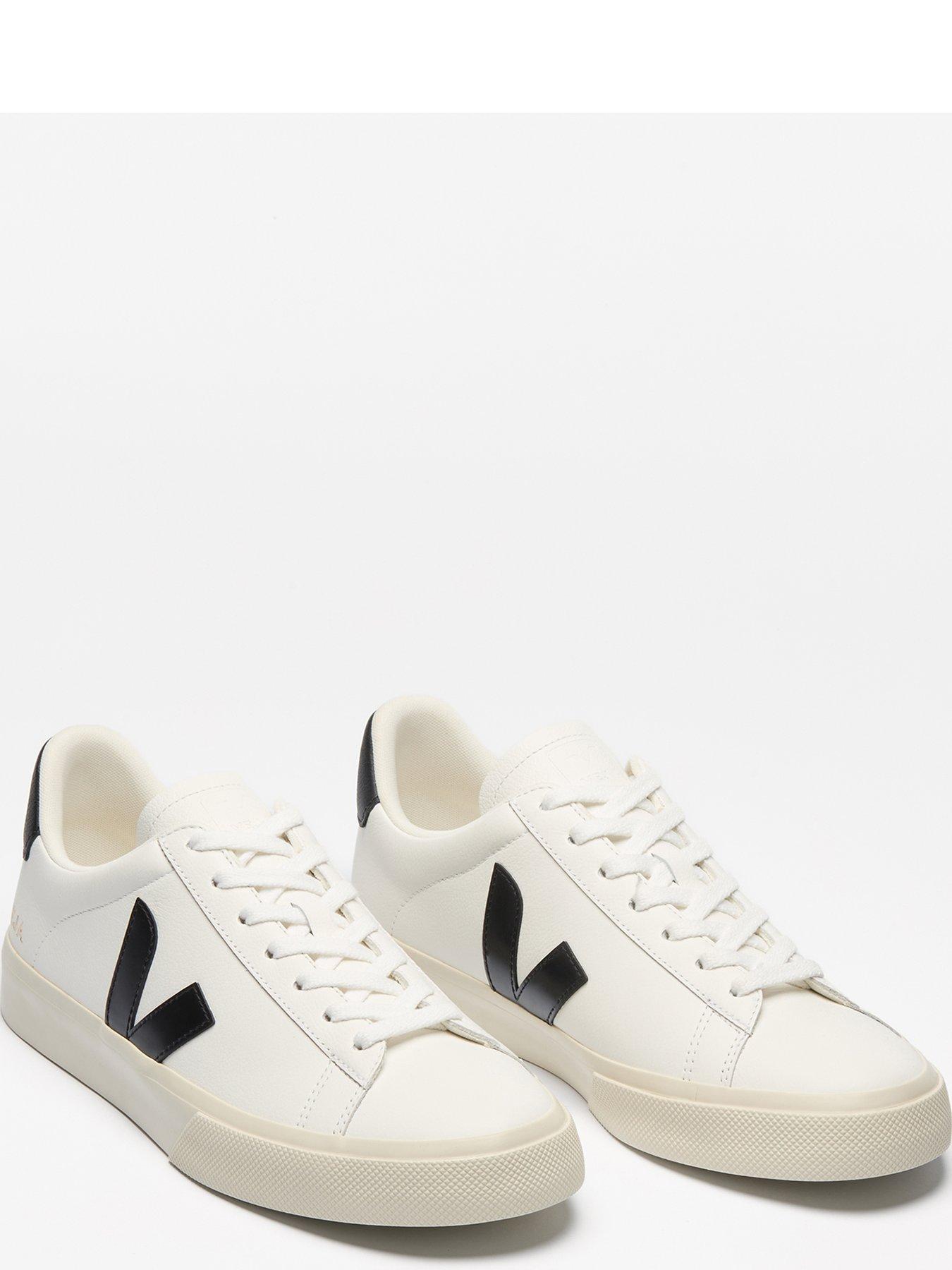 veja-mens-campo-leather-trainers-white-blackoutfit
