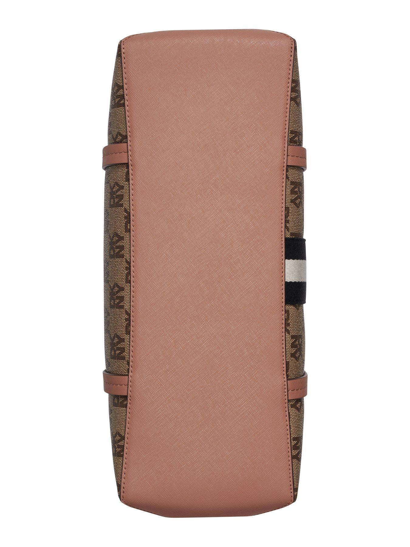 dkny-nuri-tote-brownoutfit