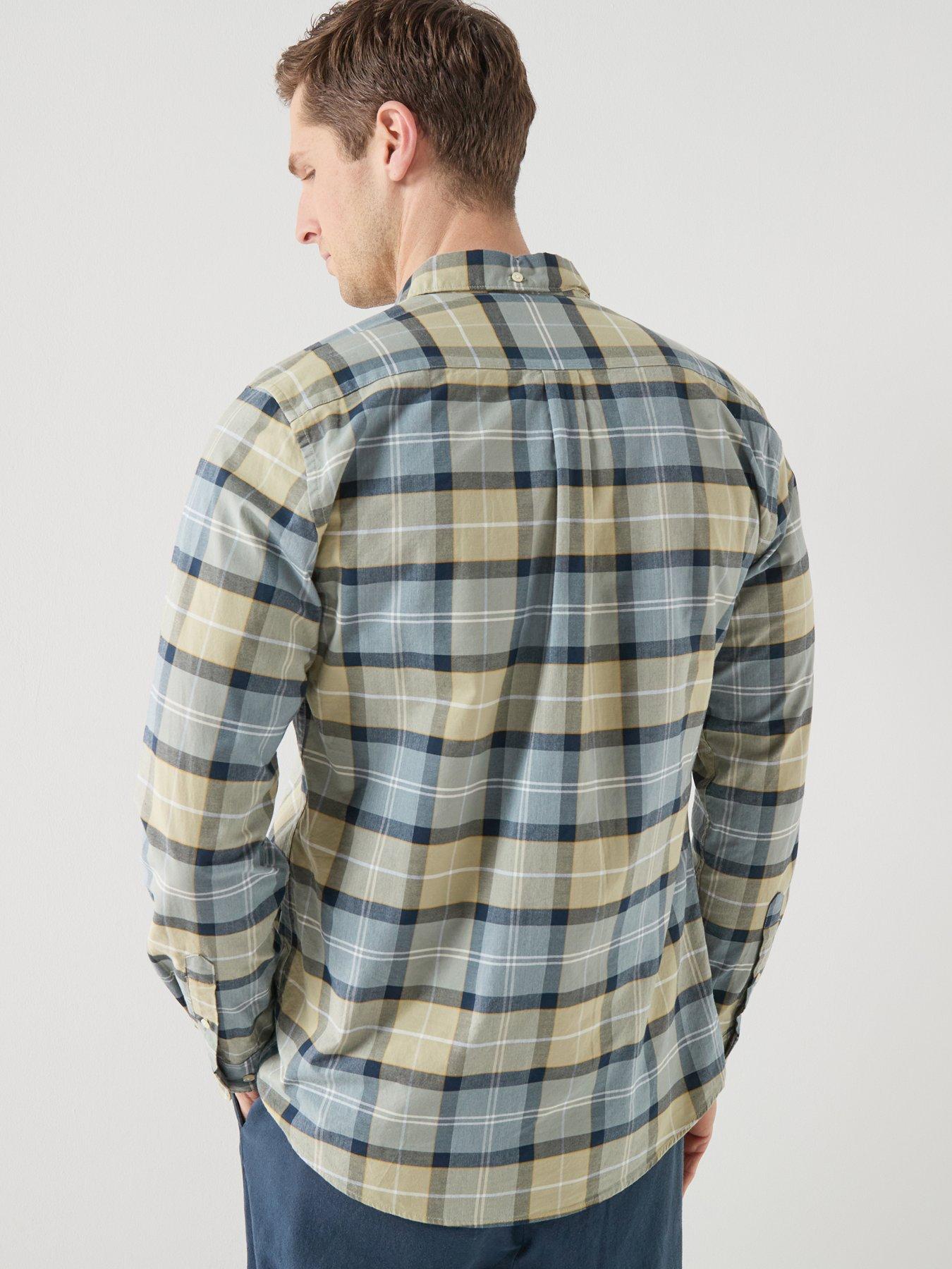 barbour-lewis-tailored-fit-shirt-greenstillFront