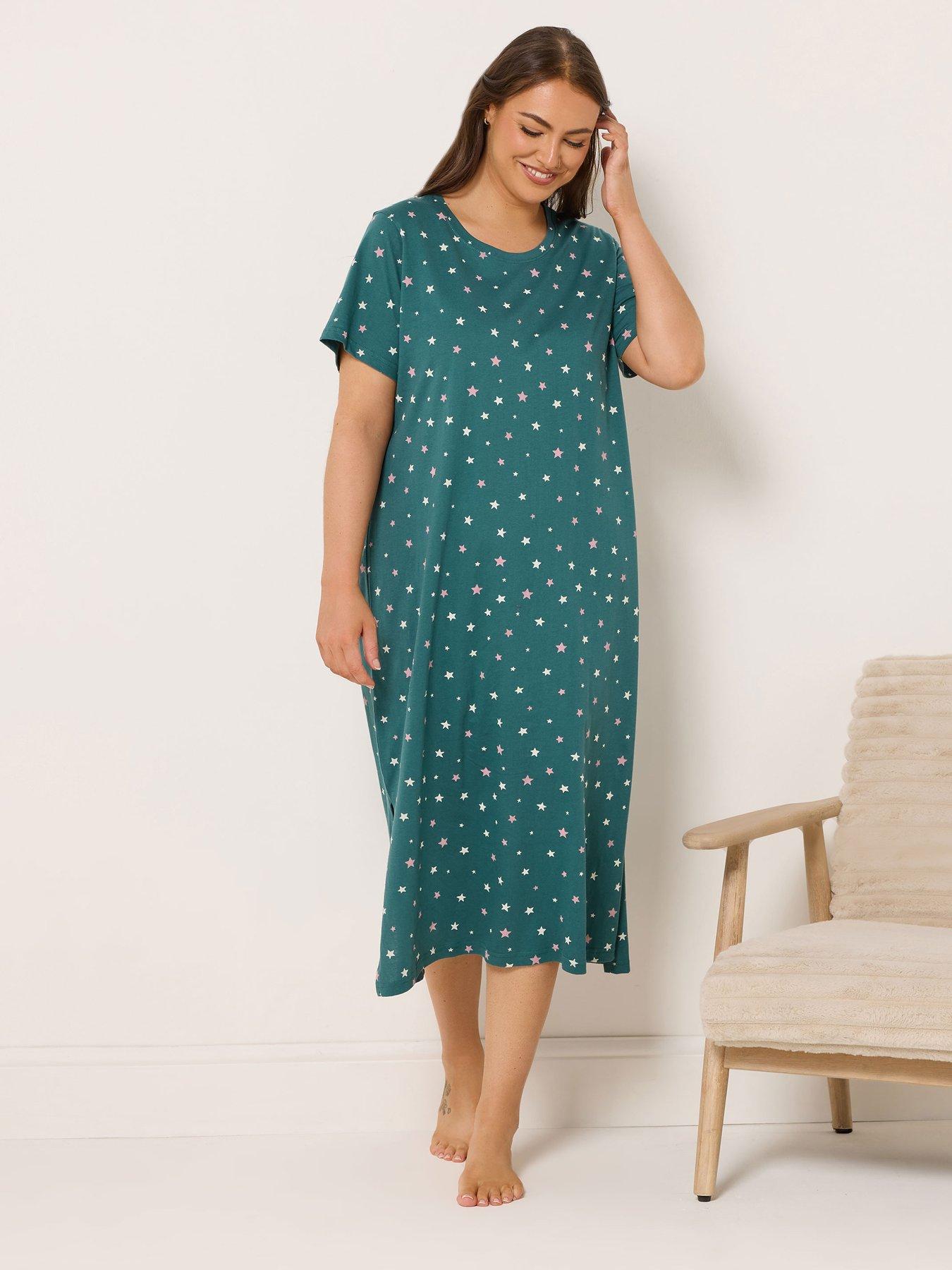 Image 4 of 7 of Yours Curve 2 Pack Winter Cuddles Nightdress - Black