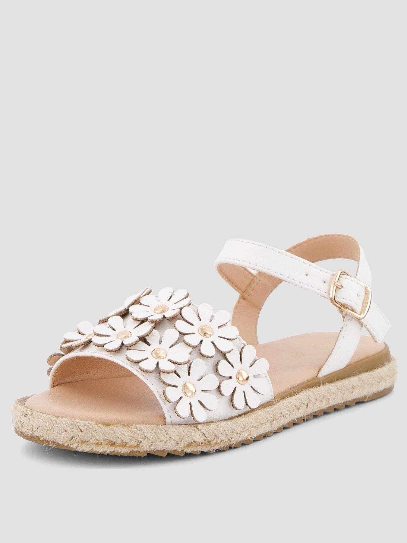 the-very-collection-white-3d-flower-sandalsstillFront