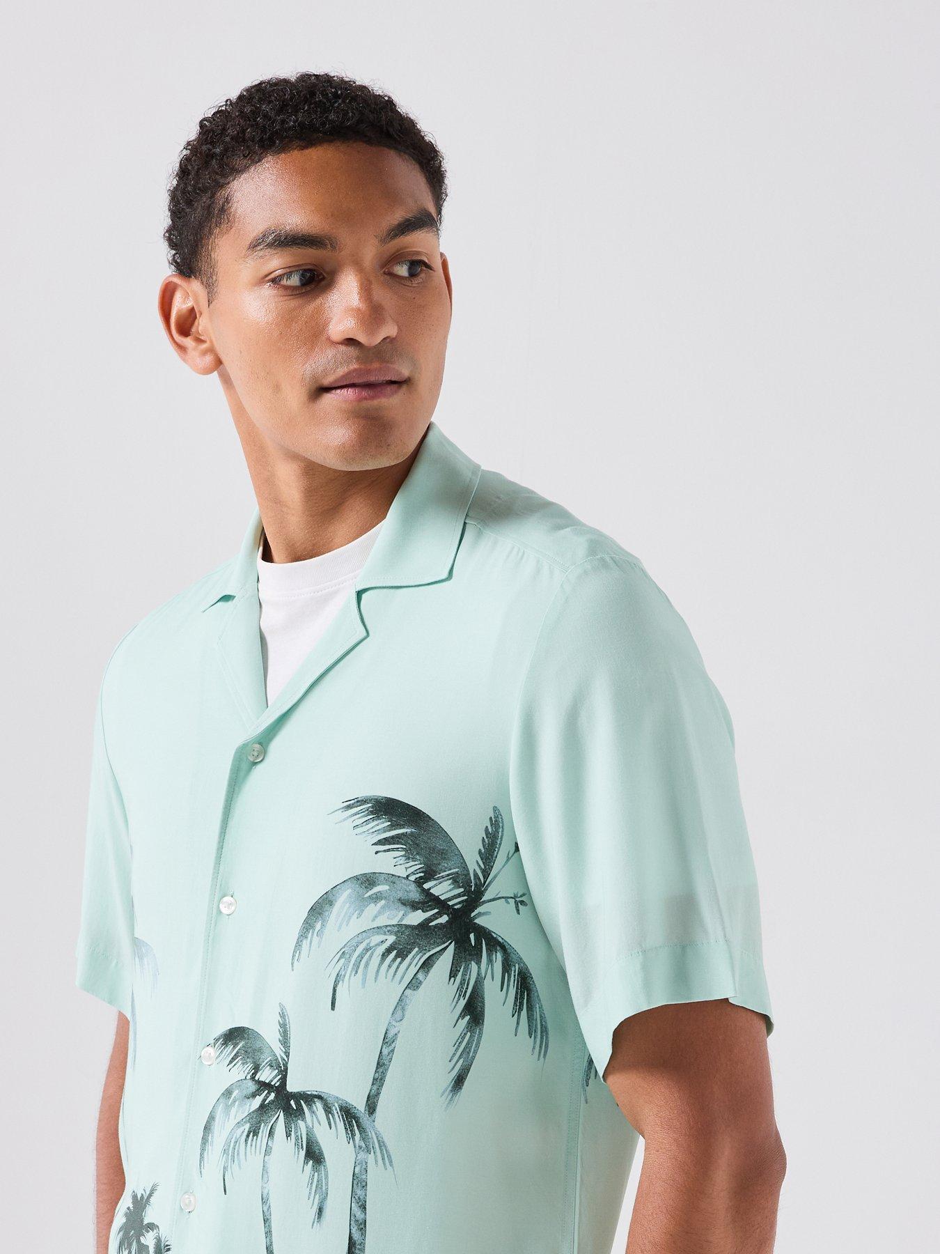 Image 6 of 6 of BOSS Regular-fit Shirt with Maxi Print - Patterned