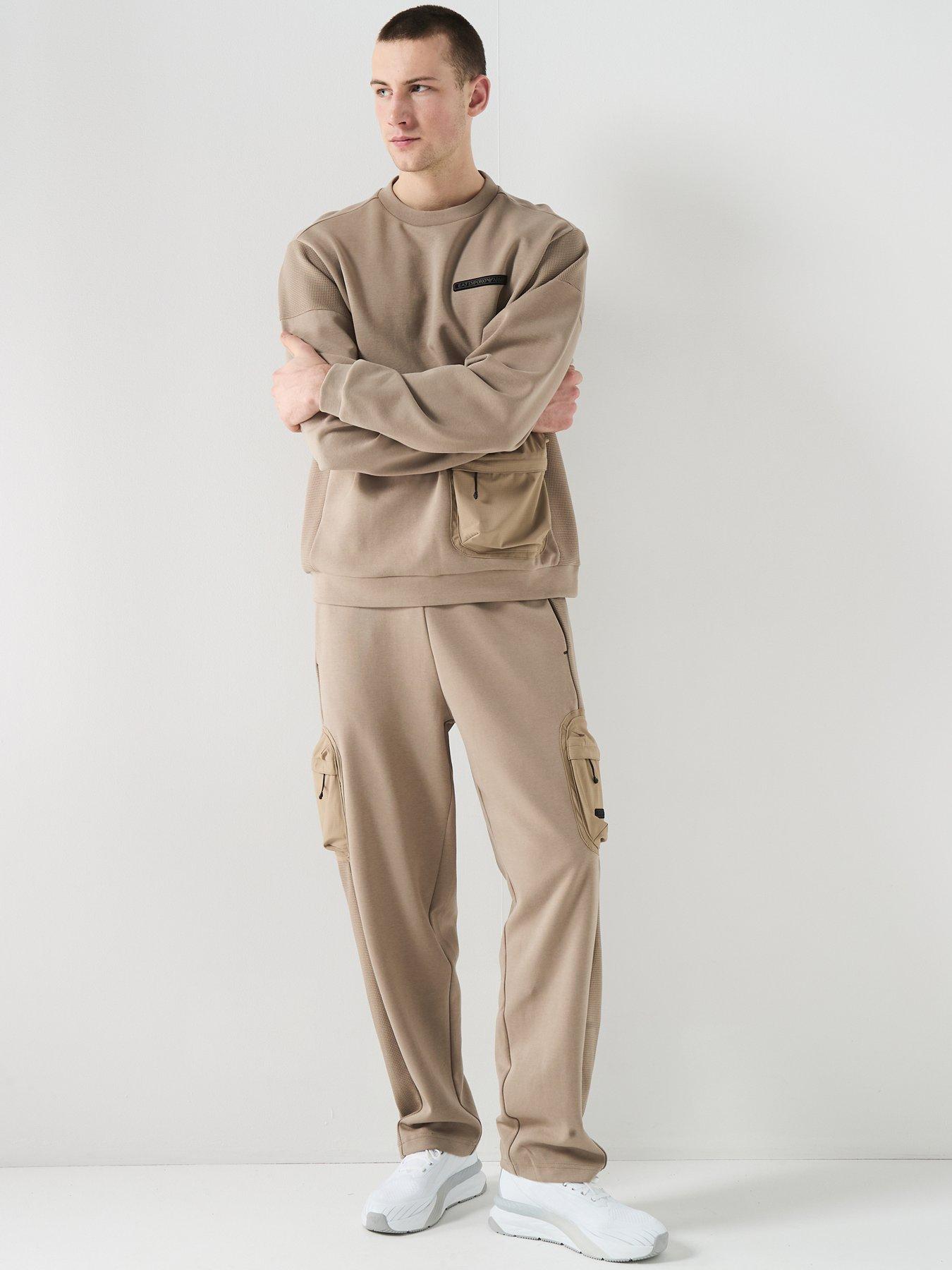 Image 5 of 6 of EA7 Emporio Armani Train Athletic Mix Cargo Joggers - Light Brown
