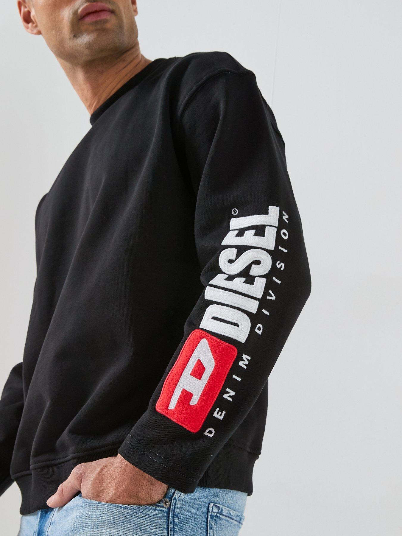 diesel-arm-logo-crew-sweatshirt-blackdetail