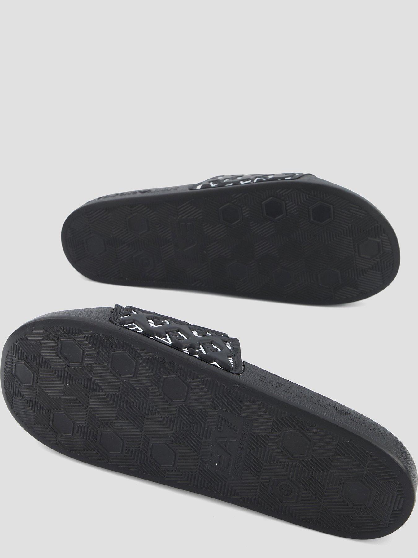 ea7-emporio-armani-all-over-logo-slider-blackdetail