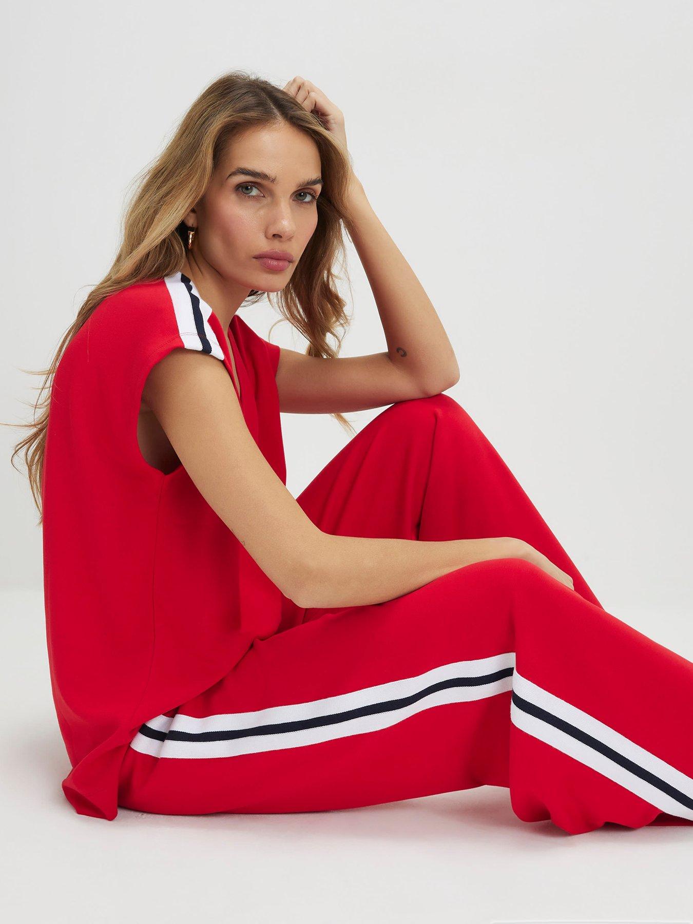 river-island-short-sleeve-tape-neoprene-v-neck-top-redoutfit