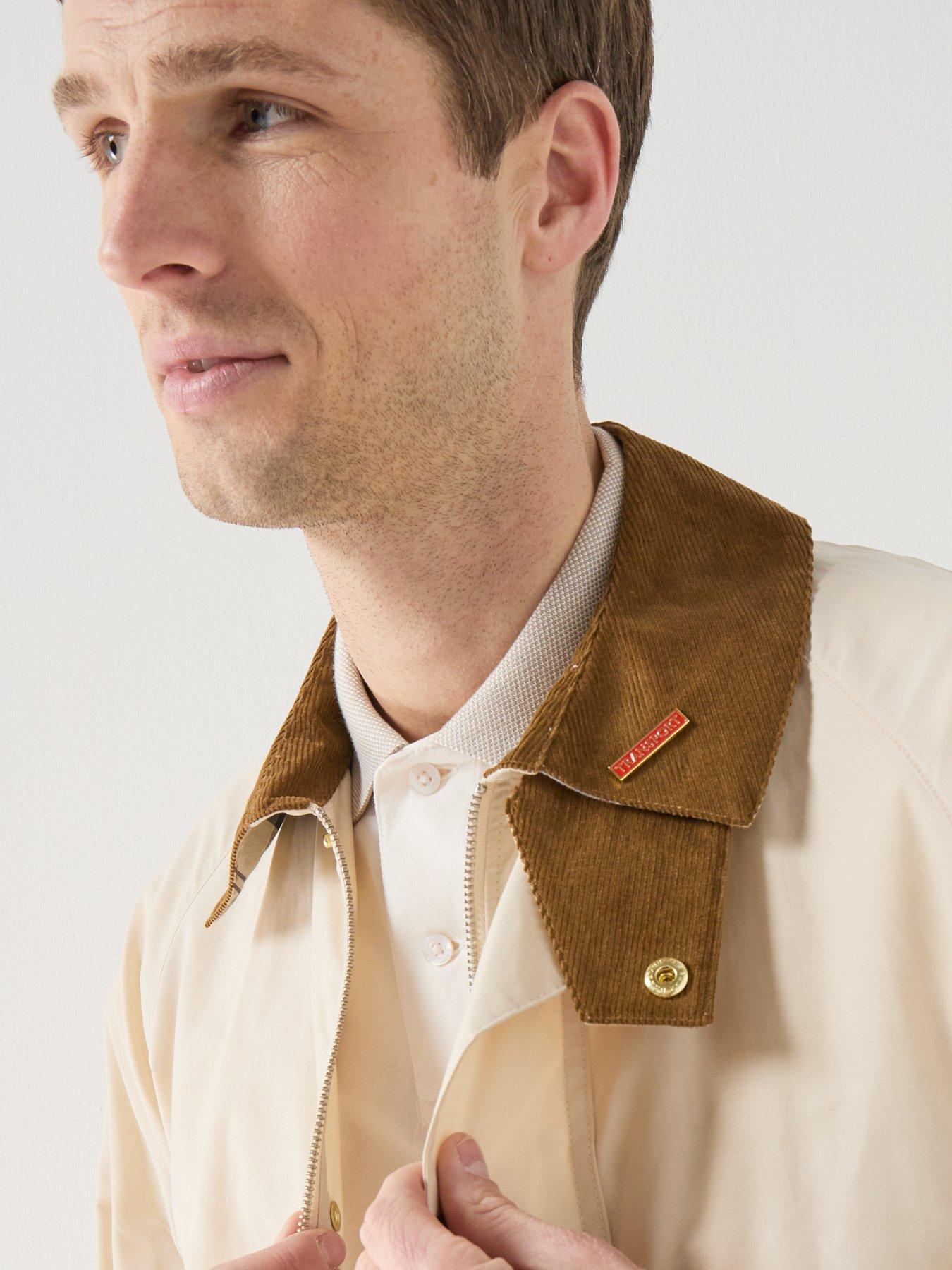 barbour-icons-transport-mid-length-casual-jacket-light-beigeoutfit
