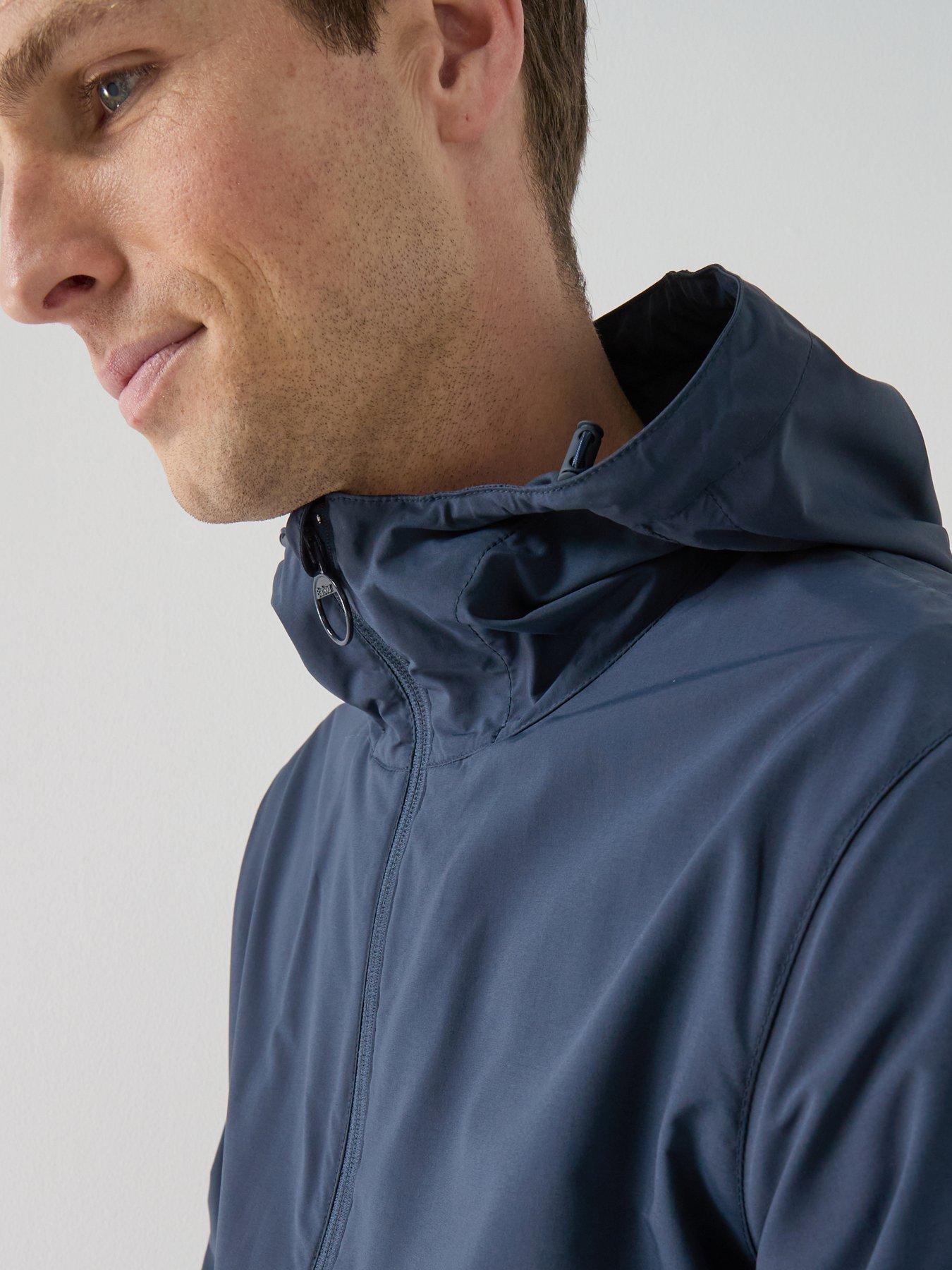 barbour-modern-rokig-hooded-showerproof-jacket-navyoutfit