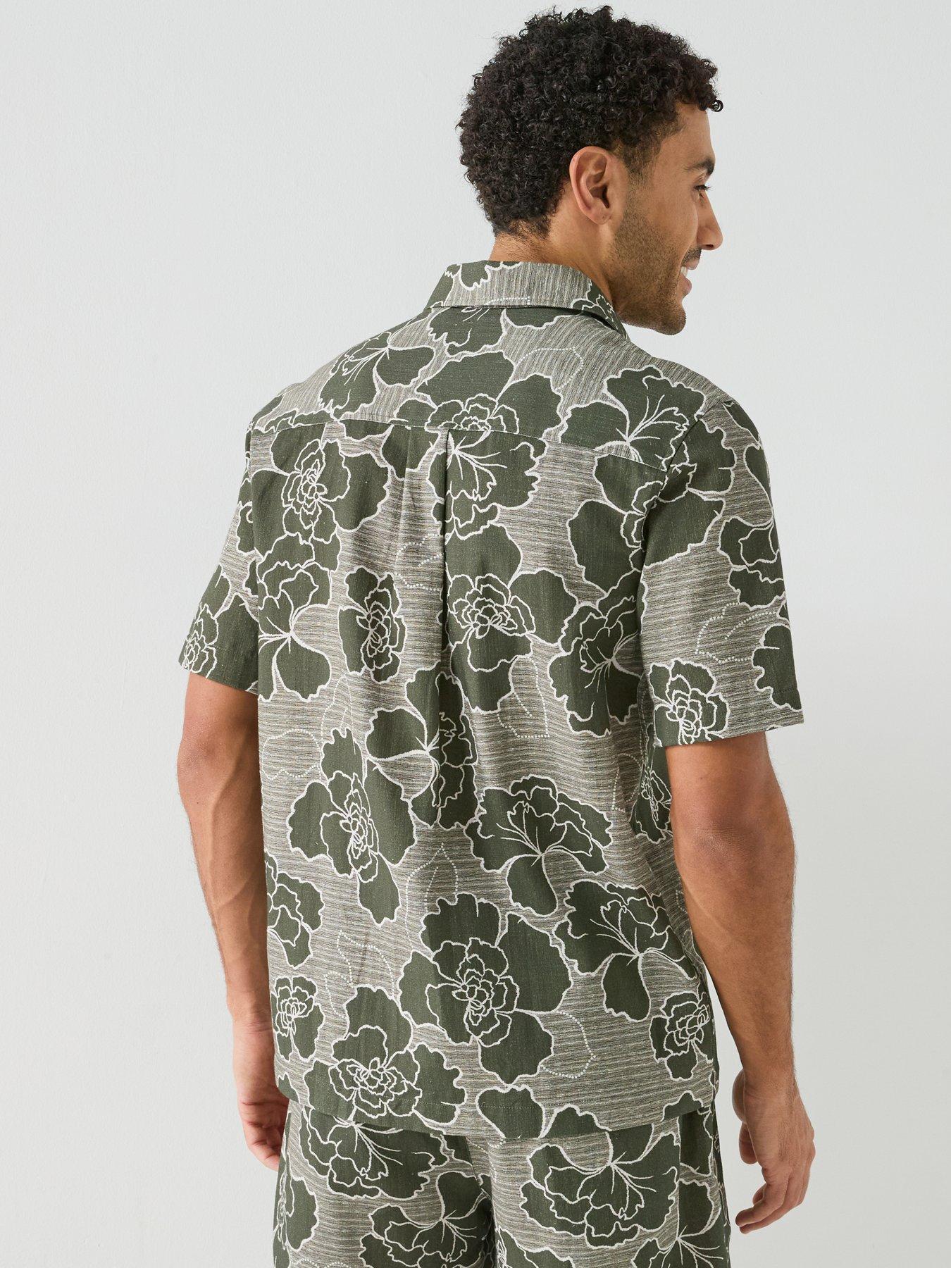 Image 2 of 6 of Les Deux Charlie Poppy Aop Floral Short Sleeve Shirt - Green