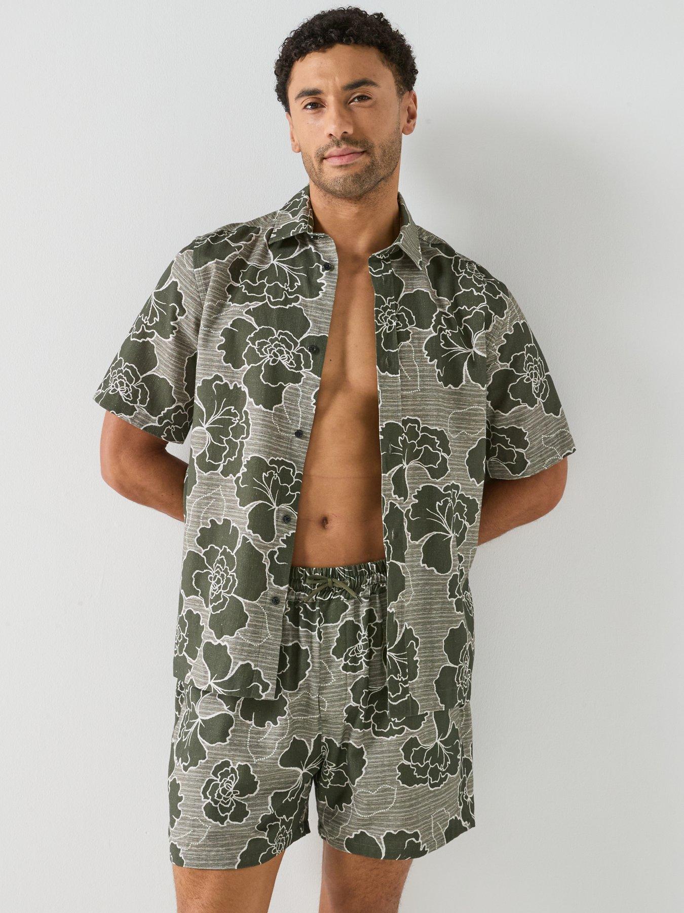 Image 5 of 6 of Les Deux Charlie Poppy Aop Floral Short Sleeve Shirt - Green