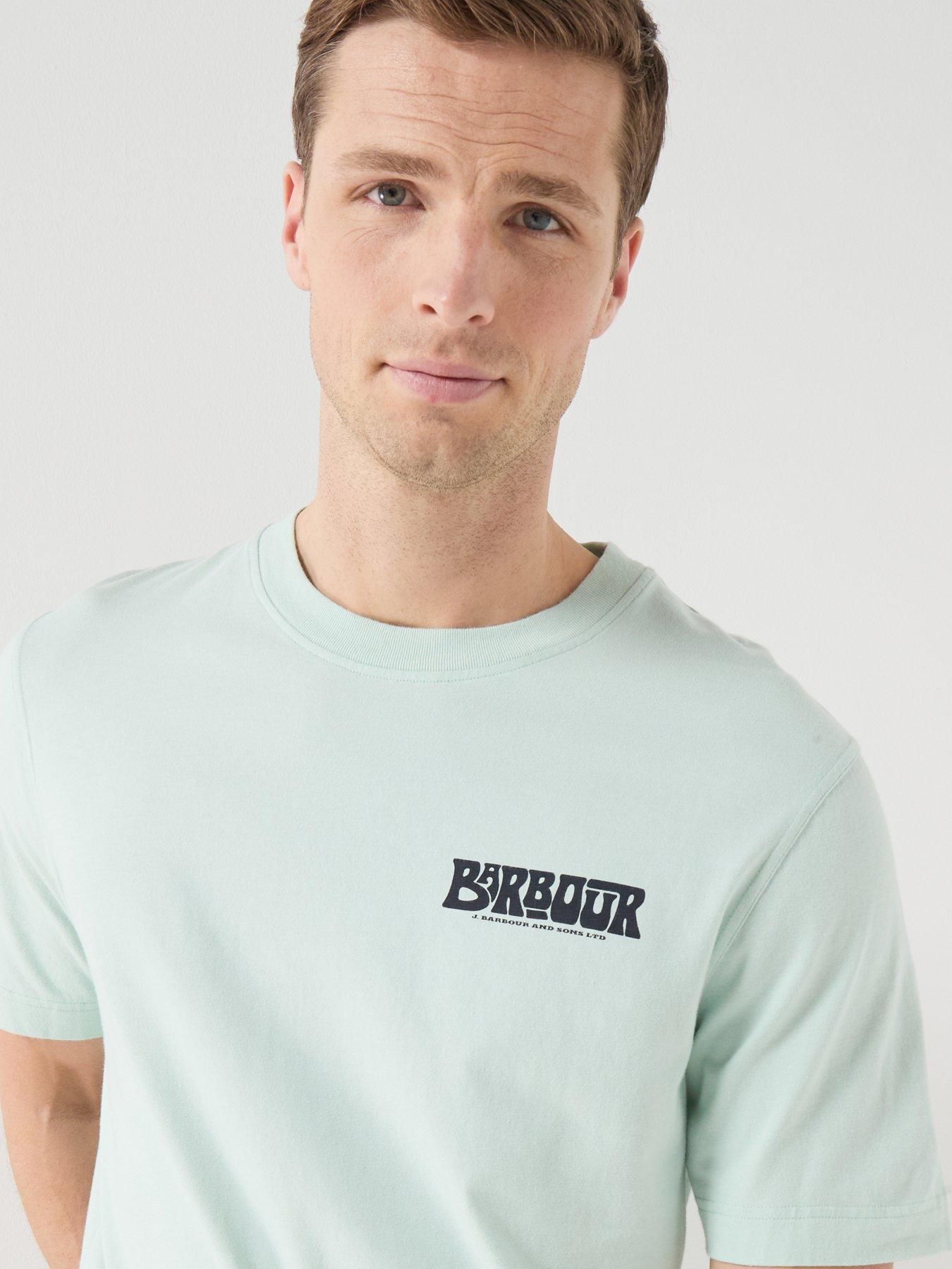 barbour-frome-back-graphic-t-shirt-light-blueoutfit