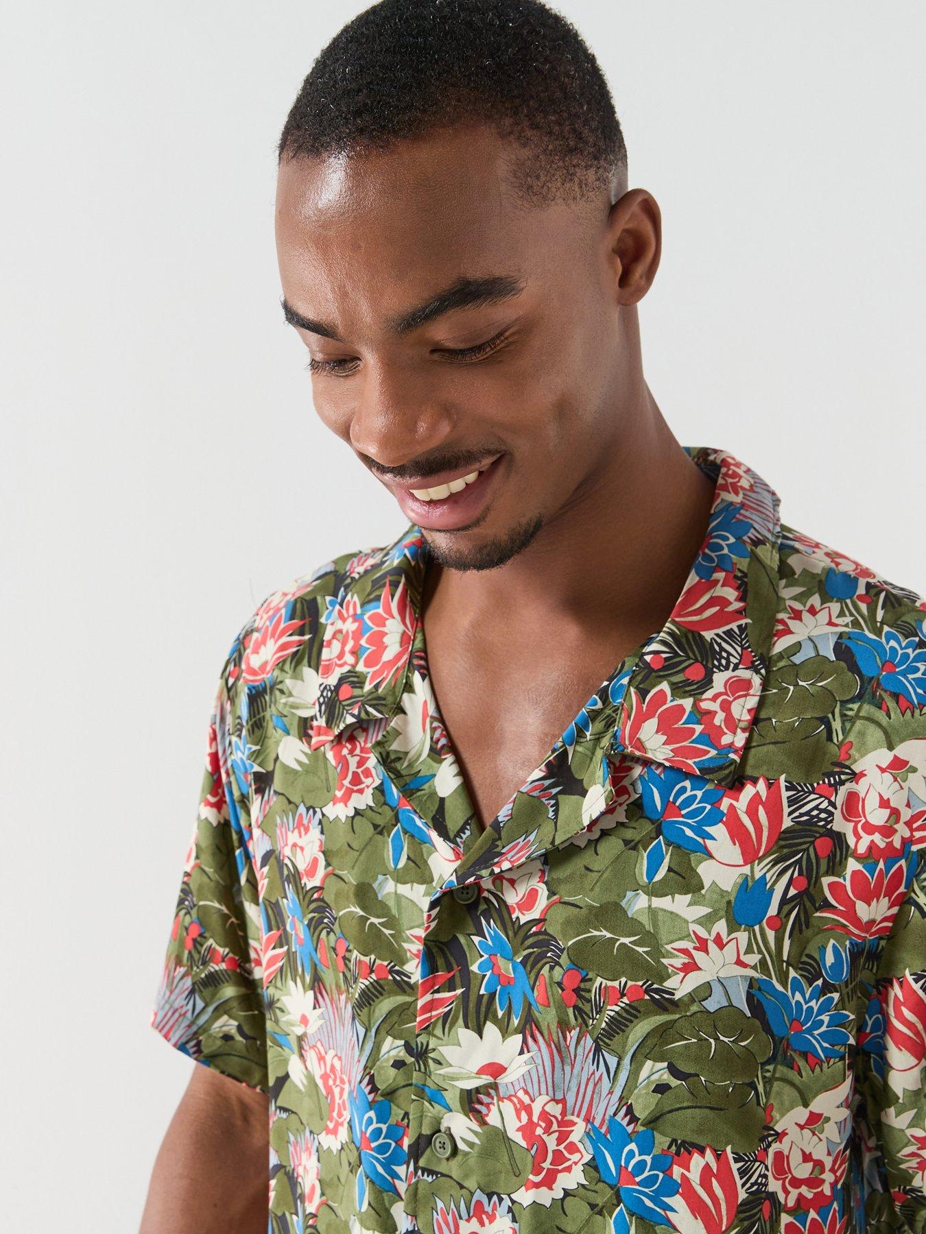 Image 4 of 6 of BOSS Floral Printed Beach Short Sleeve Shirt - Green