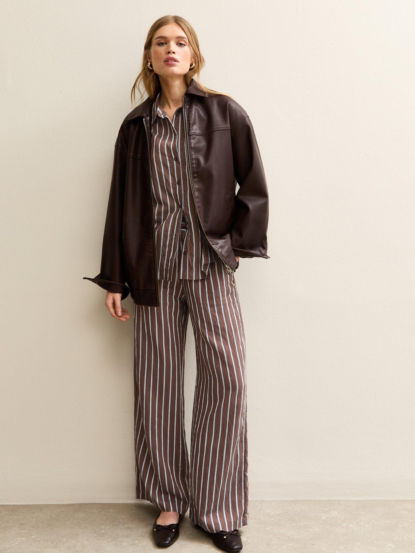 new-look-striped-drawstring-wide-leg-trousers-brownback