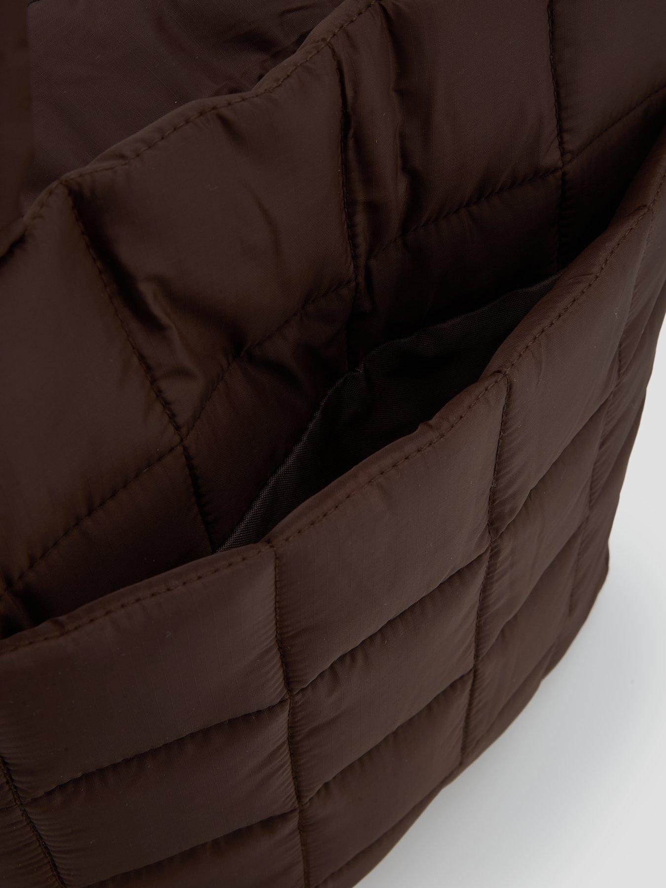 the-very-collection-quilted-tote-bag-mauvedetail