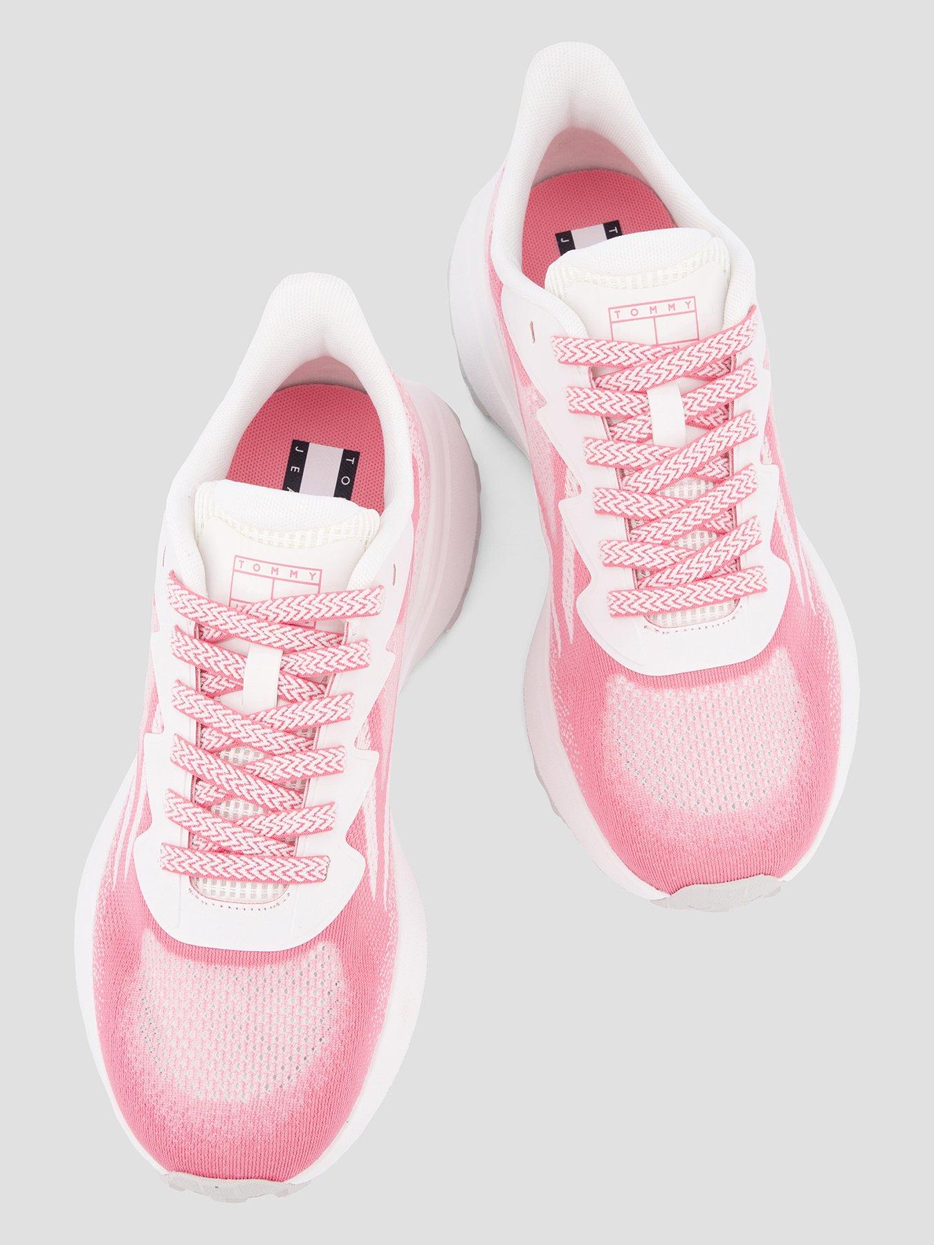 Image 3 of 7 of Tommy Jeans Mesh Jacquard Knit Cleat Trainers - Pink