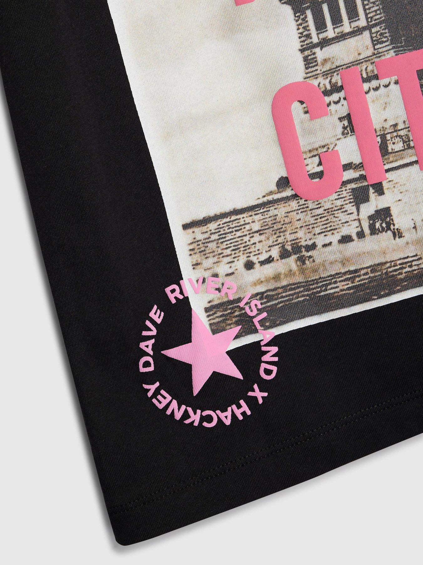Image 4 of 4 of River Island Older Boys Real Hackney Dave New York T-Shirt - Black