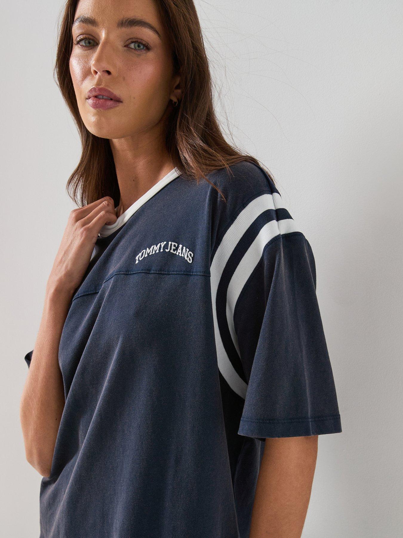 tommy-jeans-varsity-short-sleeve-top-navyoutfit