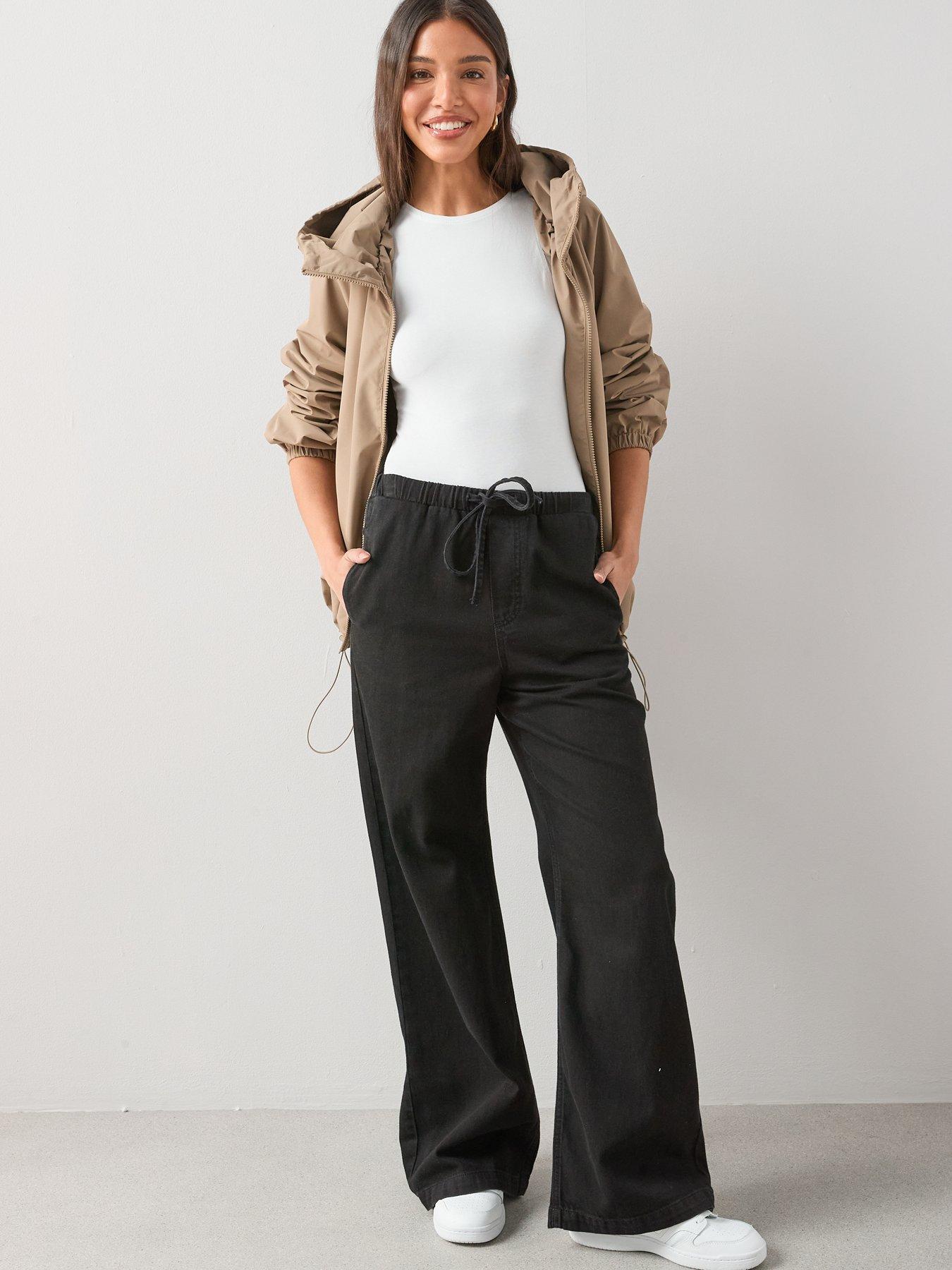 Image 6 of 6 of The Very Collection Drawcord Wide Leg Jeans - Black