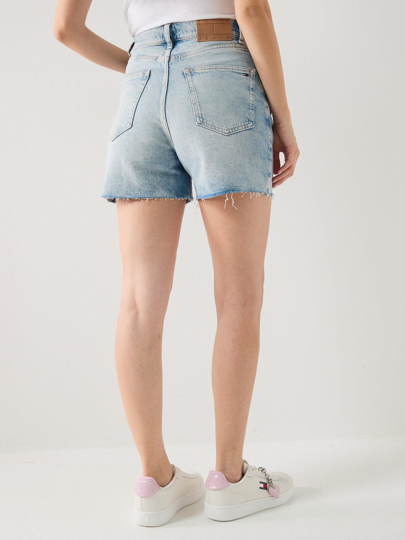 Image 2 of 5 of Tommy Jeans Mom Short - Light Denim