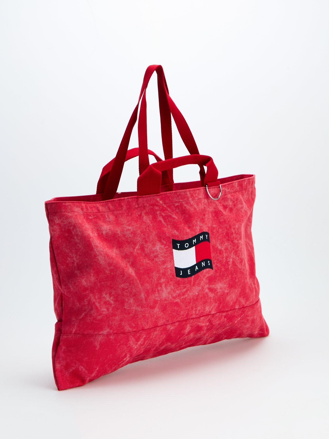 tommy-jeans-wave-flag-medium-tote-bagback