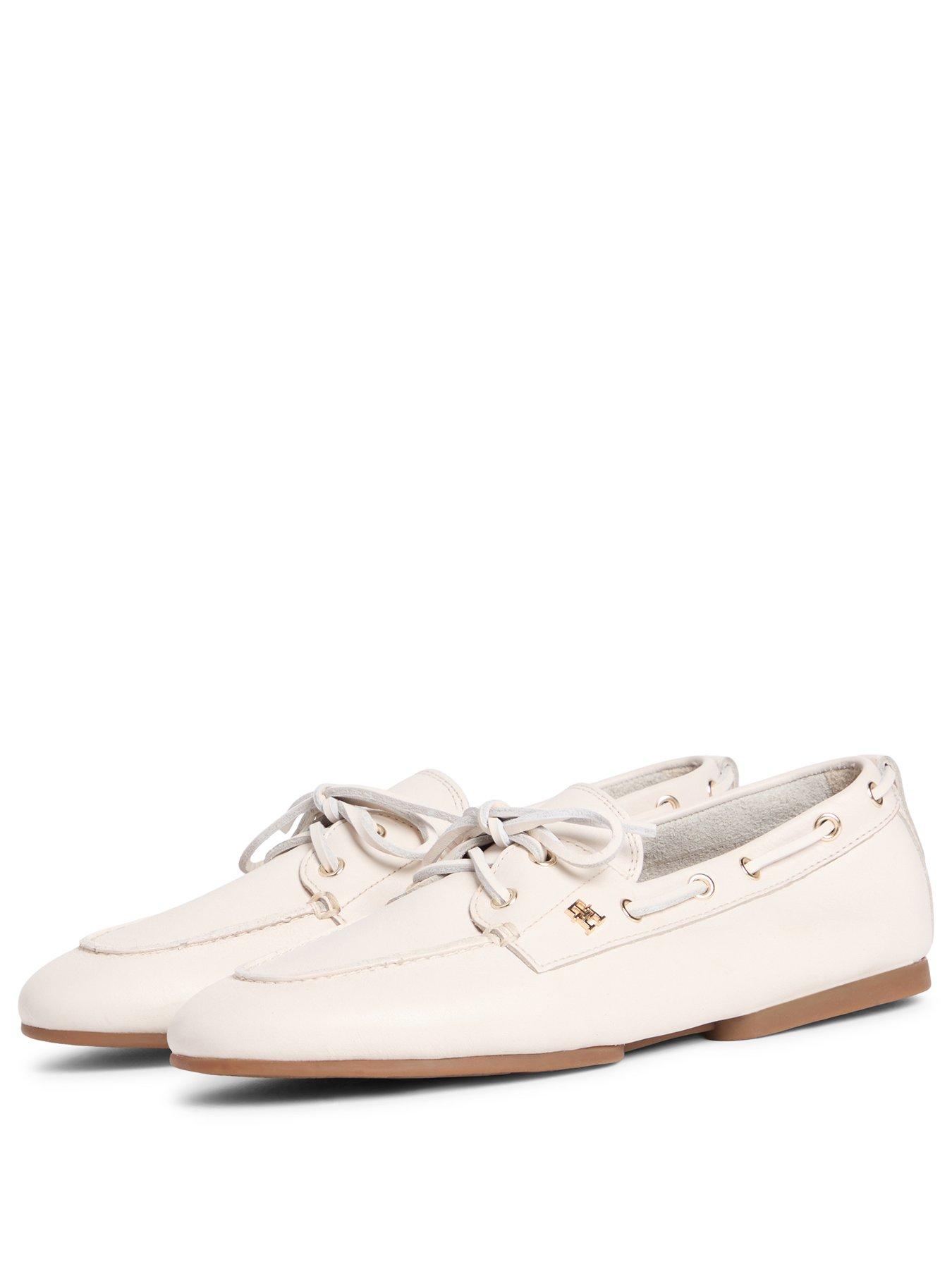 Image 2 of 6 of Tommy Hilfiger Th Sleek Leather Boat Shoe
