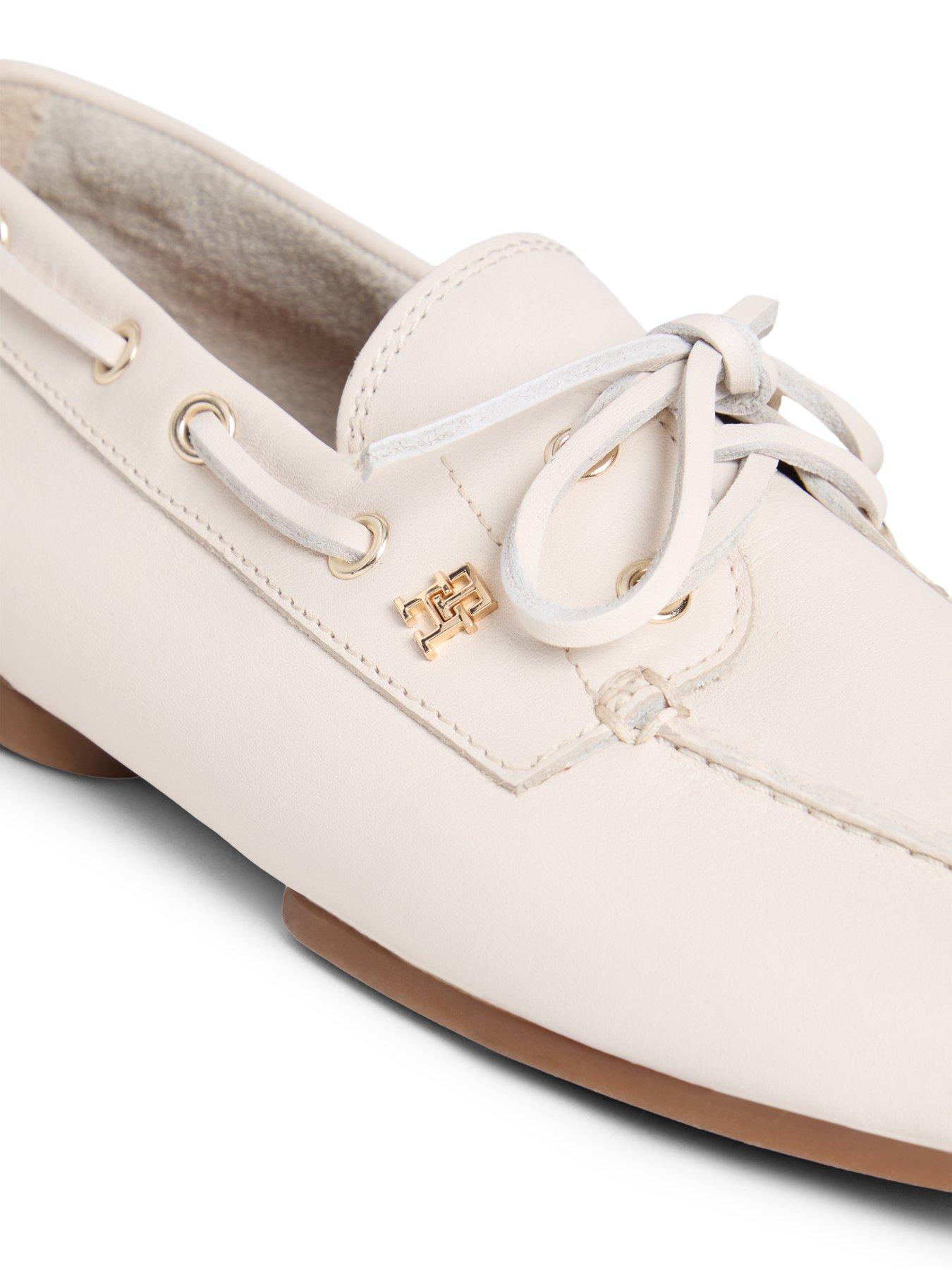 Image 6 of 6 of Tommy Hilfiger Th Sleek Leather Boat Shoe