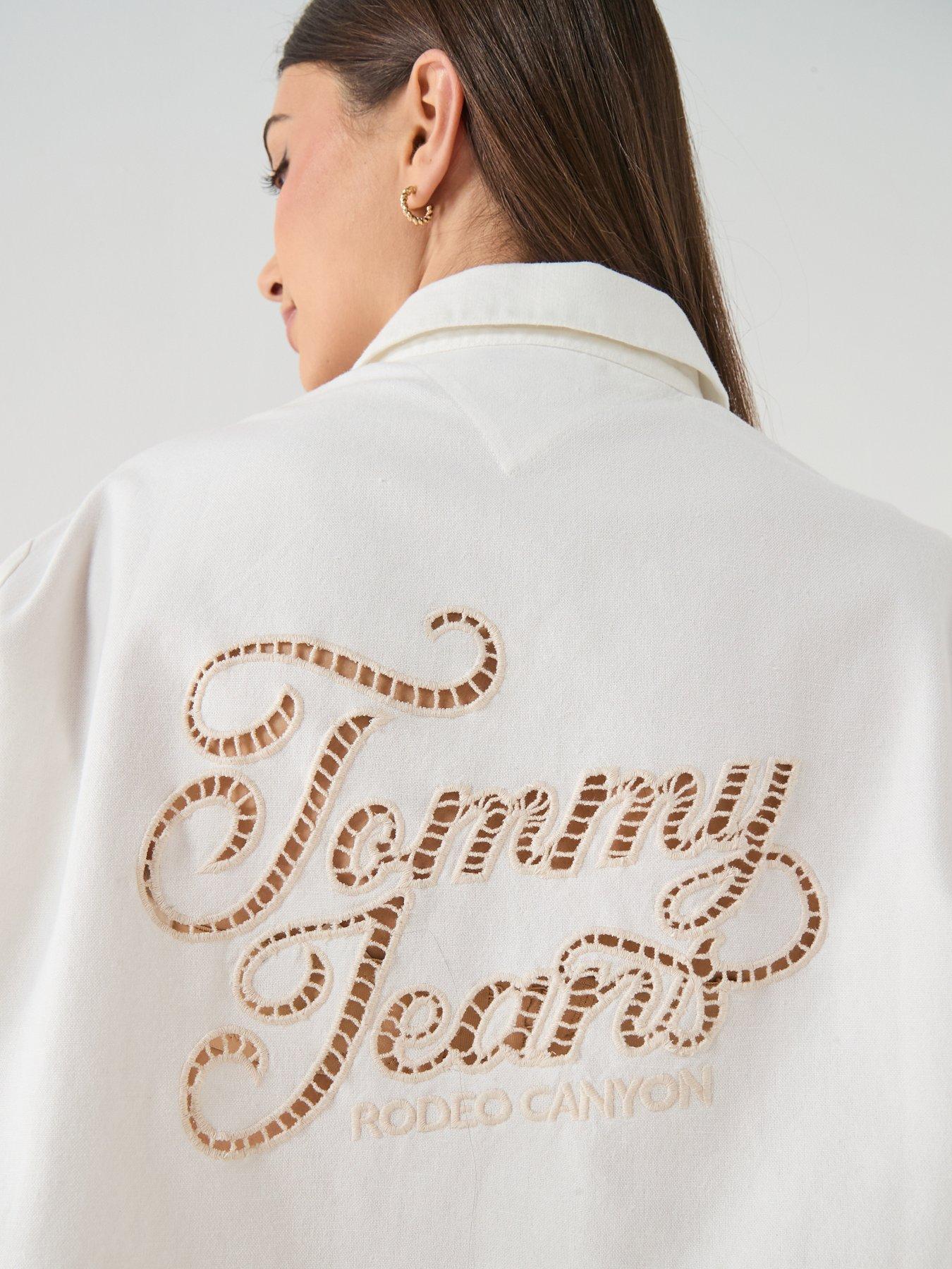 Image 4 of 6 of Tommy Jeans Broderie Linen Shirt - White