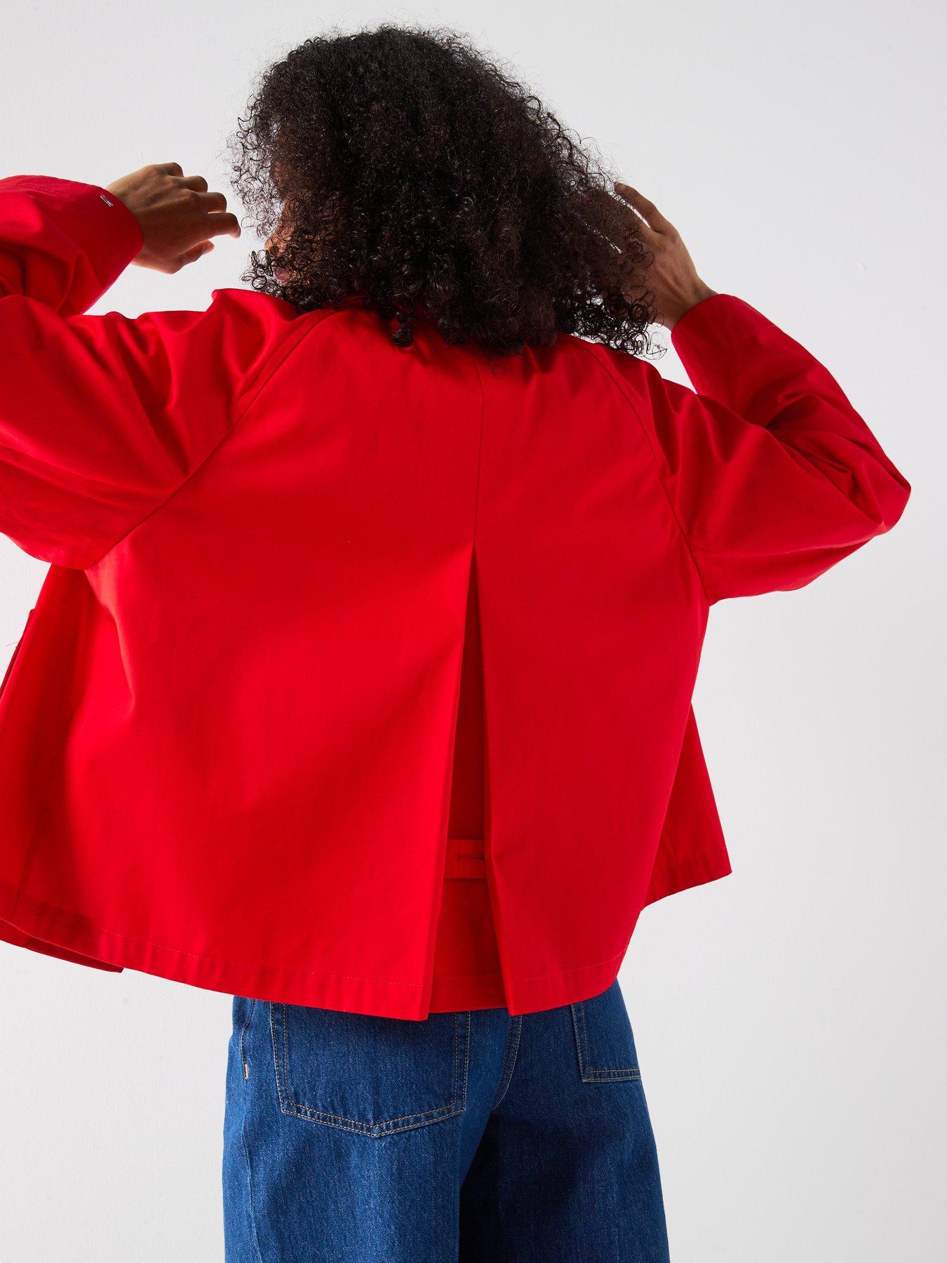 tommy-hilfiger-relaxed-fit-water-repellent-short-jacket-redstillFront