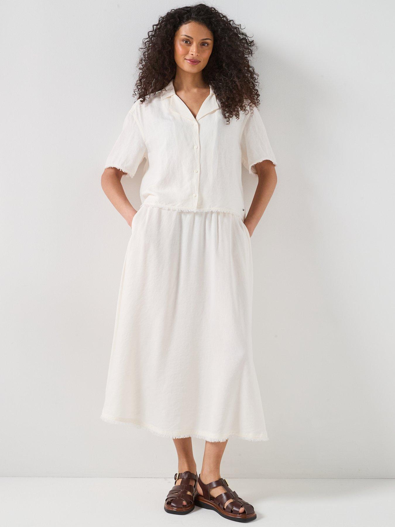 Image 3 of 6 of Tommy Hilfiger Linen Blend Volume Midi Skirt - White