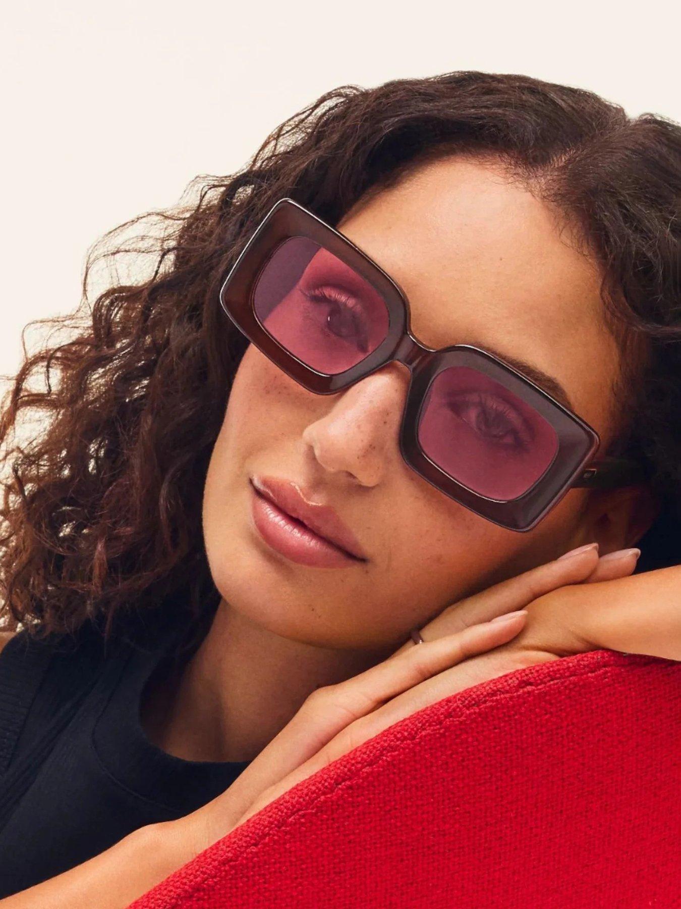 QUAY AUSTRALIA Talk Show-dark Brown/magenta