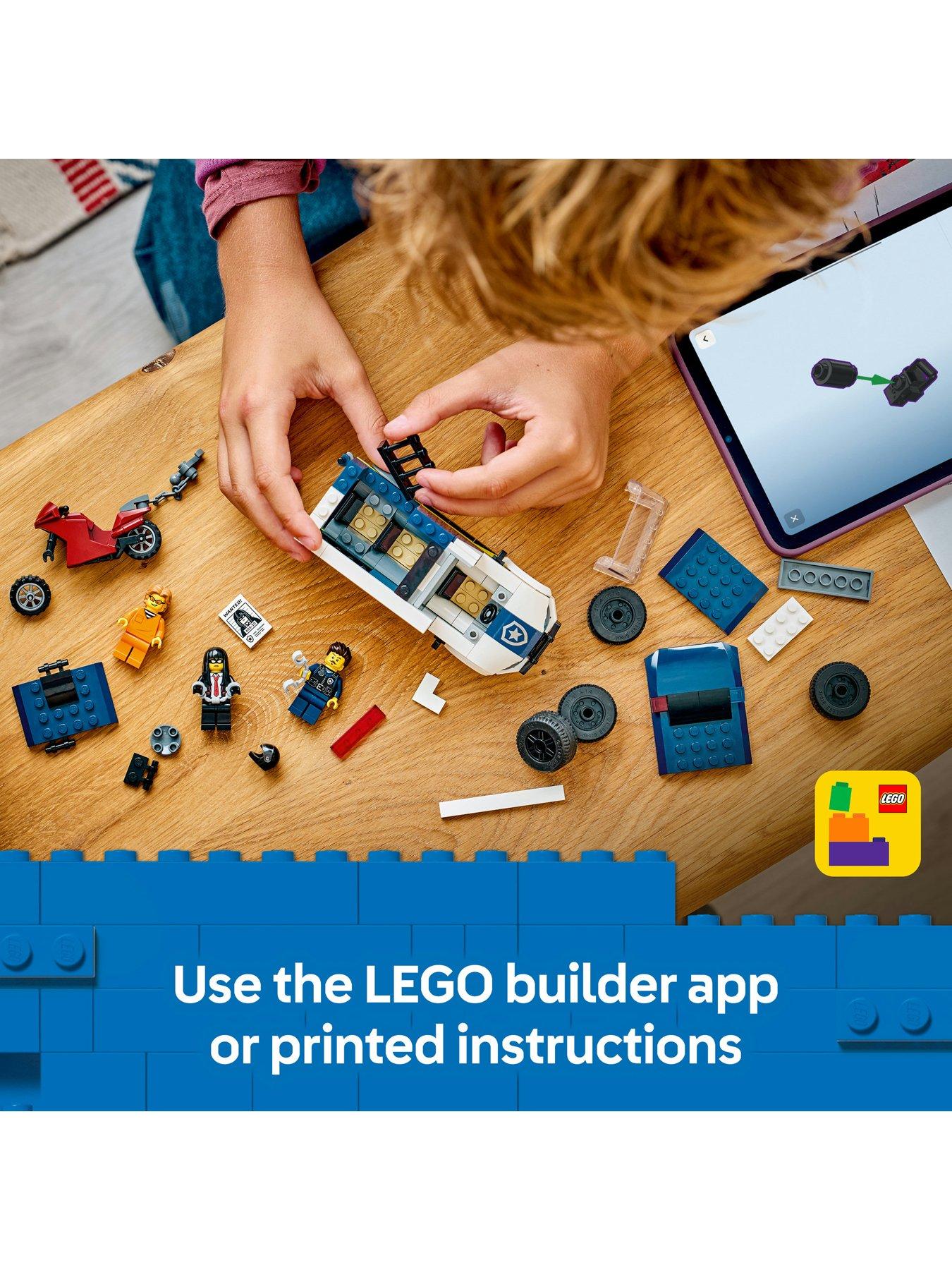 Image 6 of 8 of LEGO City Police Prisoner Transport Van Building Toy (60479)