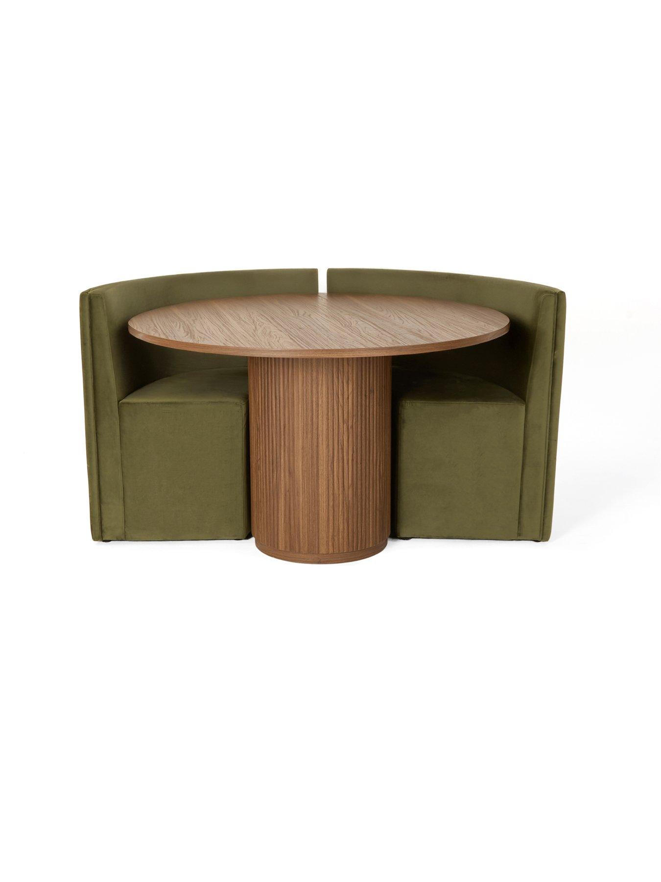 the-very-collection-carina-round-dining-table-with-4-chairsoutfit
