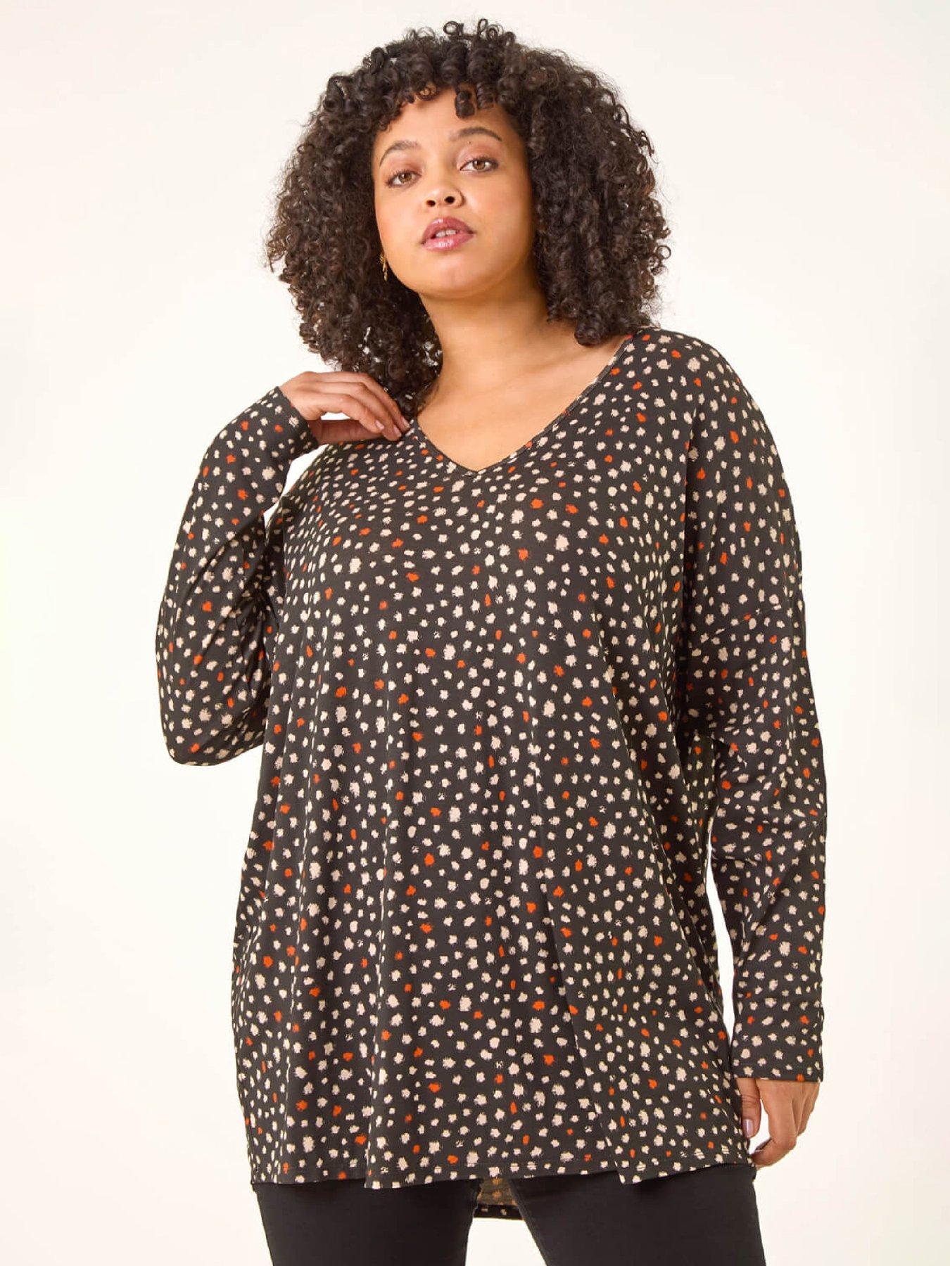 Image 1 of 5 of Roman Curve Spotted V-neck Stretch Top - Black