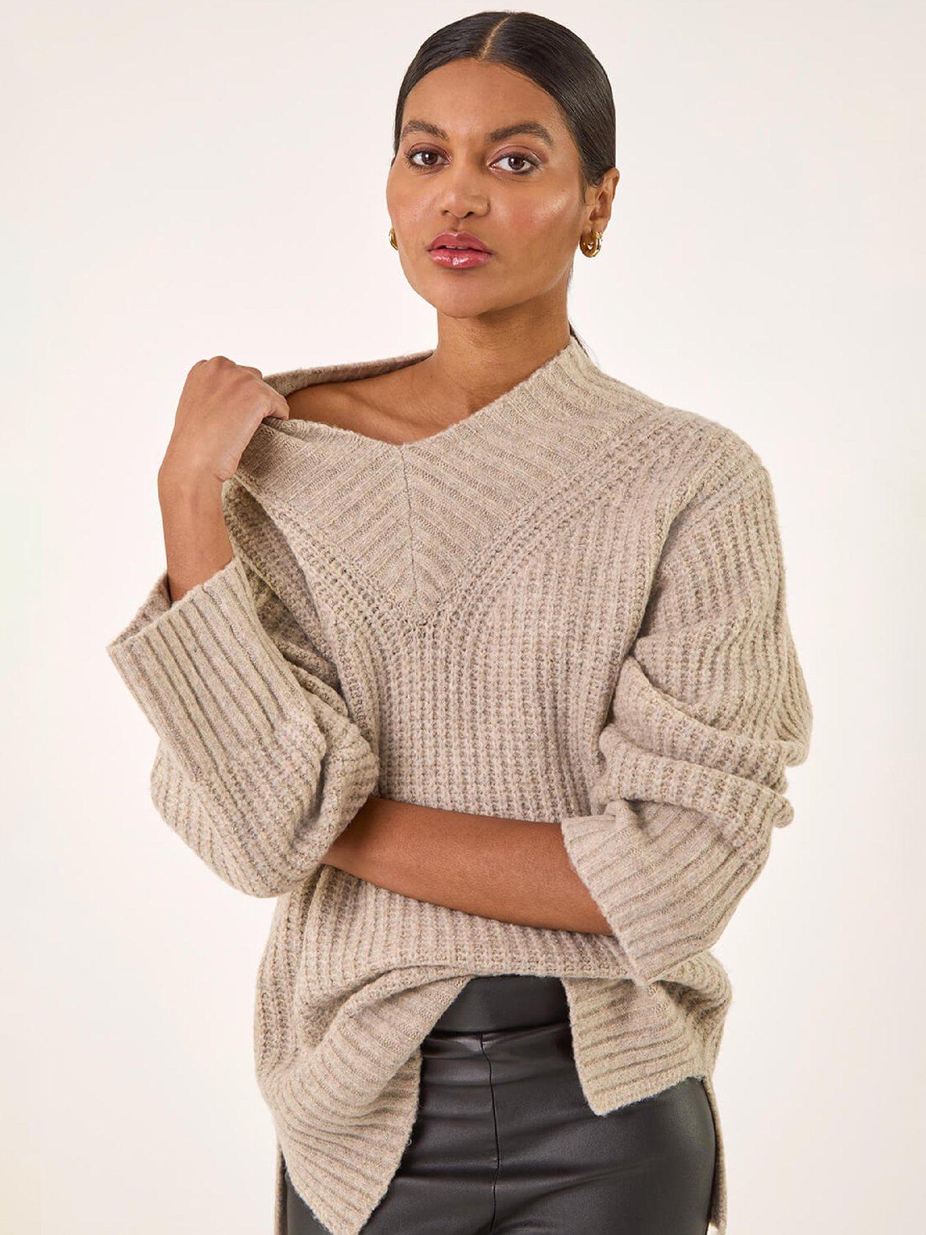 Image 4 of 5 of Roman Chunky V-neck Knit Jumper - Beige