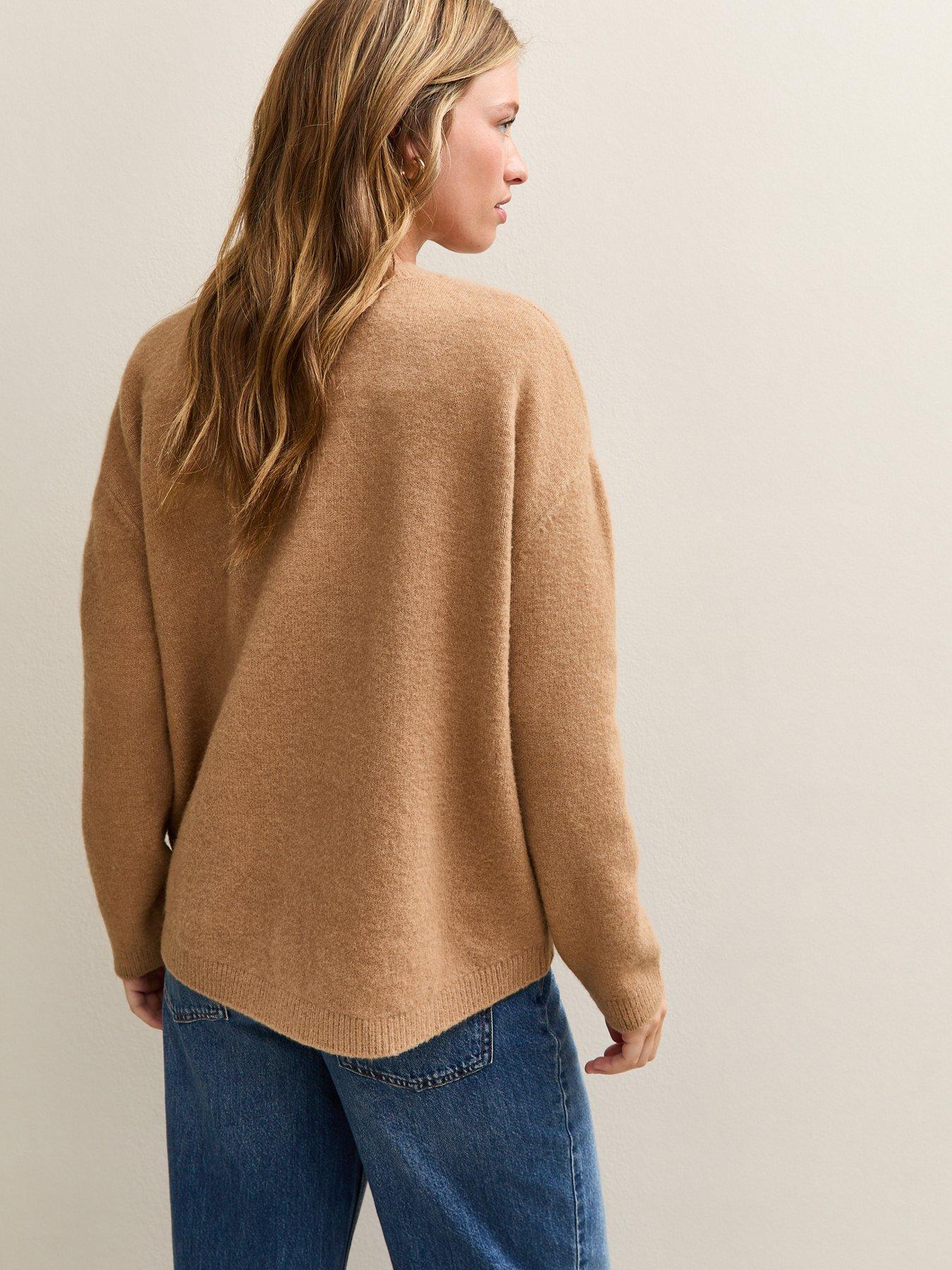 new-look-oversized-boyfriend-cardigan-brownstillFront