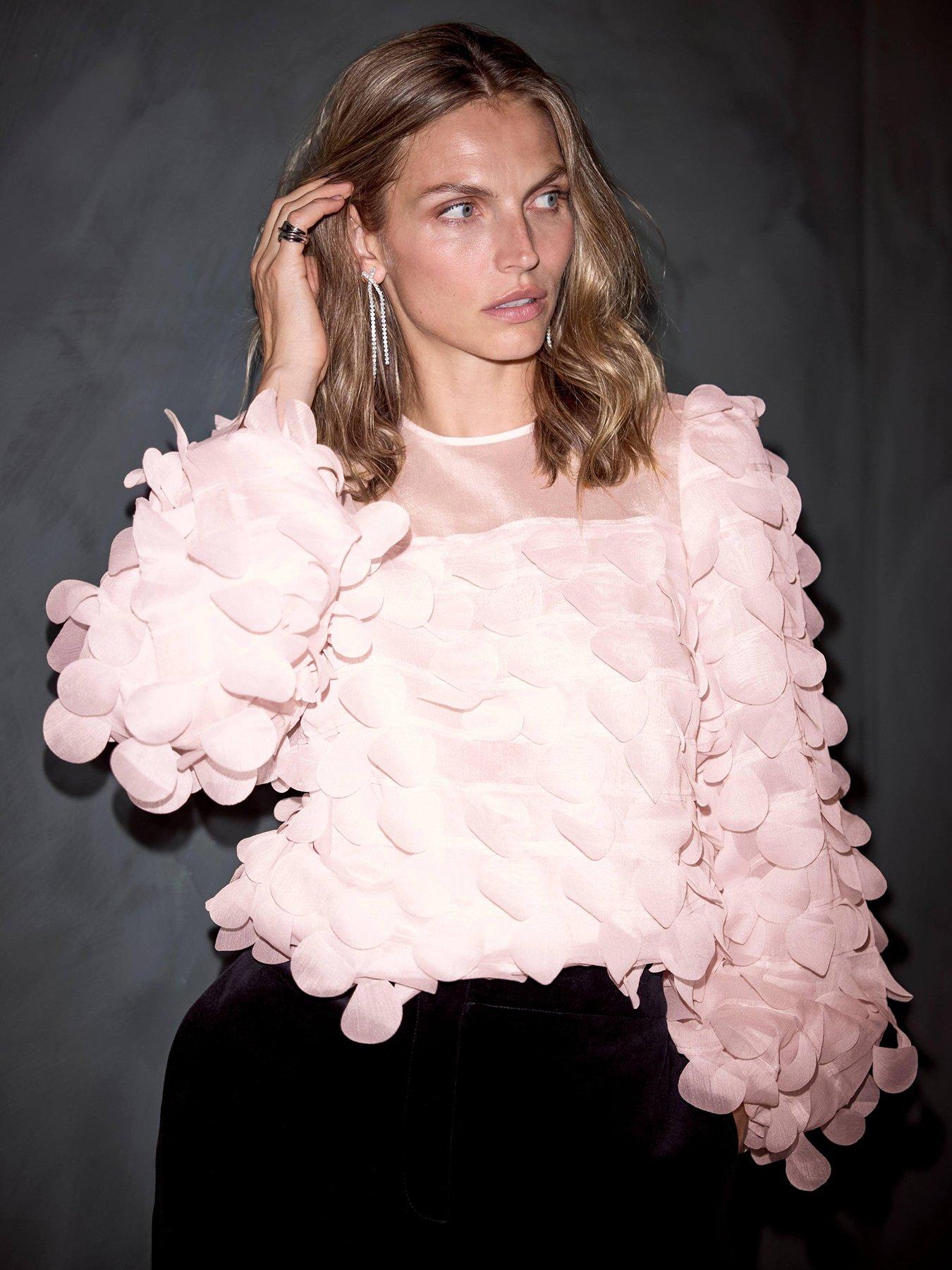 mint-velvet-pink-texture-topback