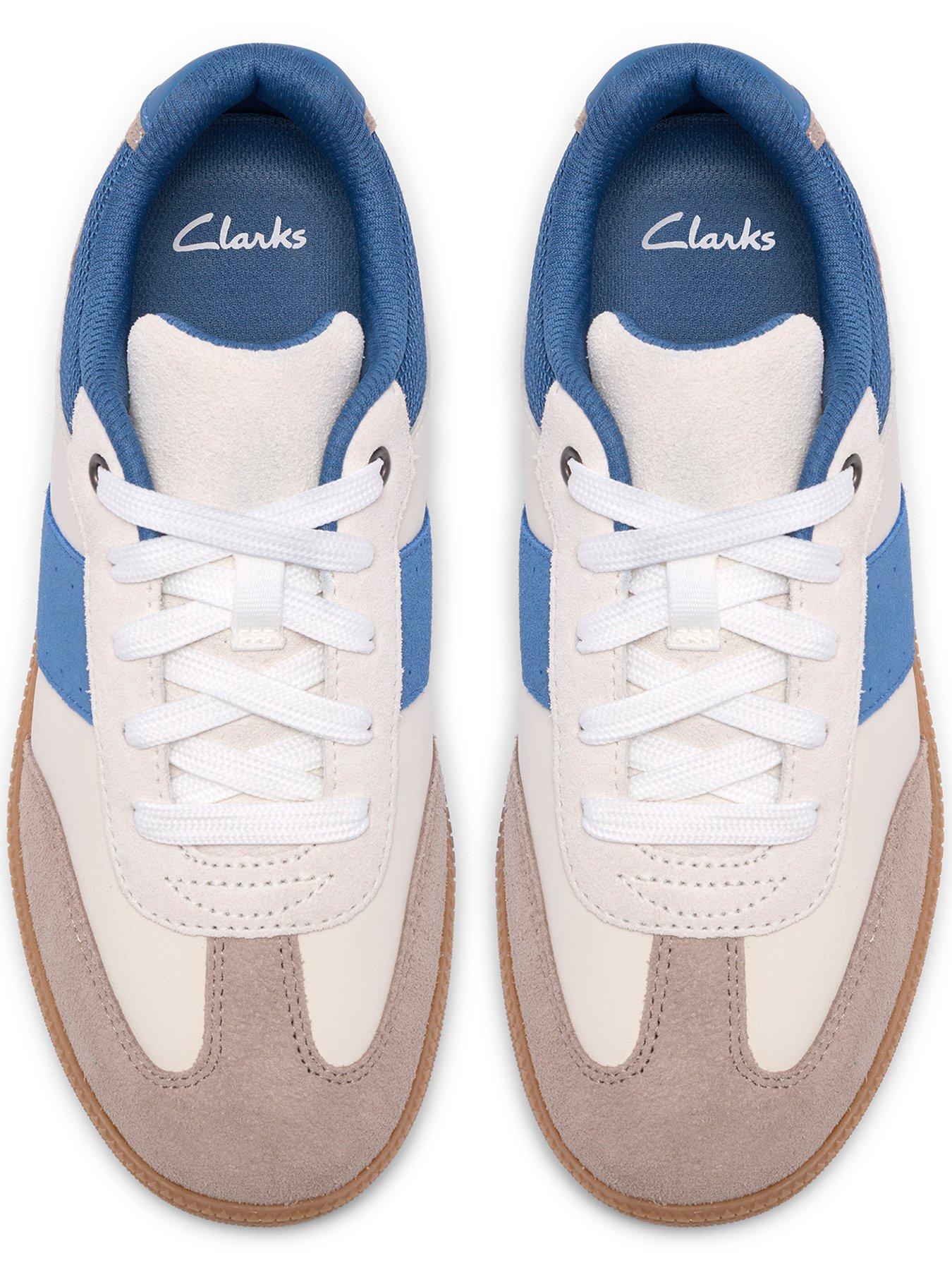 clarks-junior-cypress-lane-trainer-blueoutfit