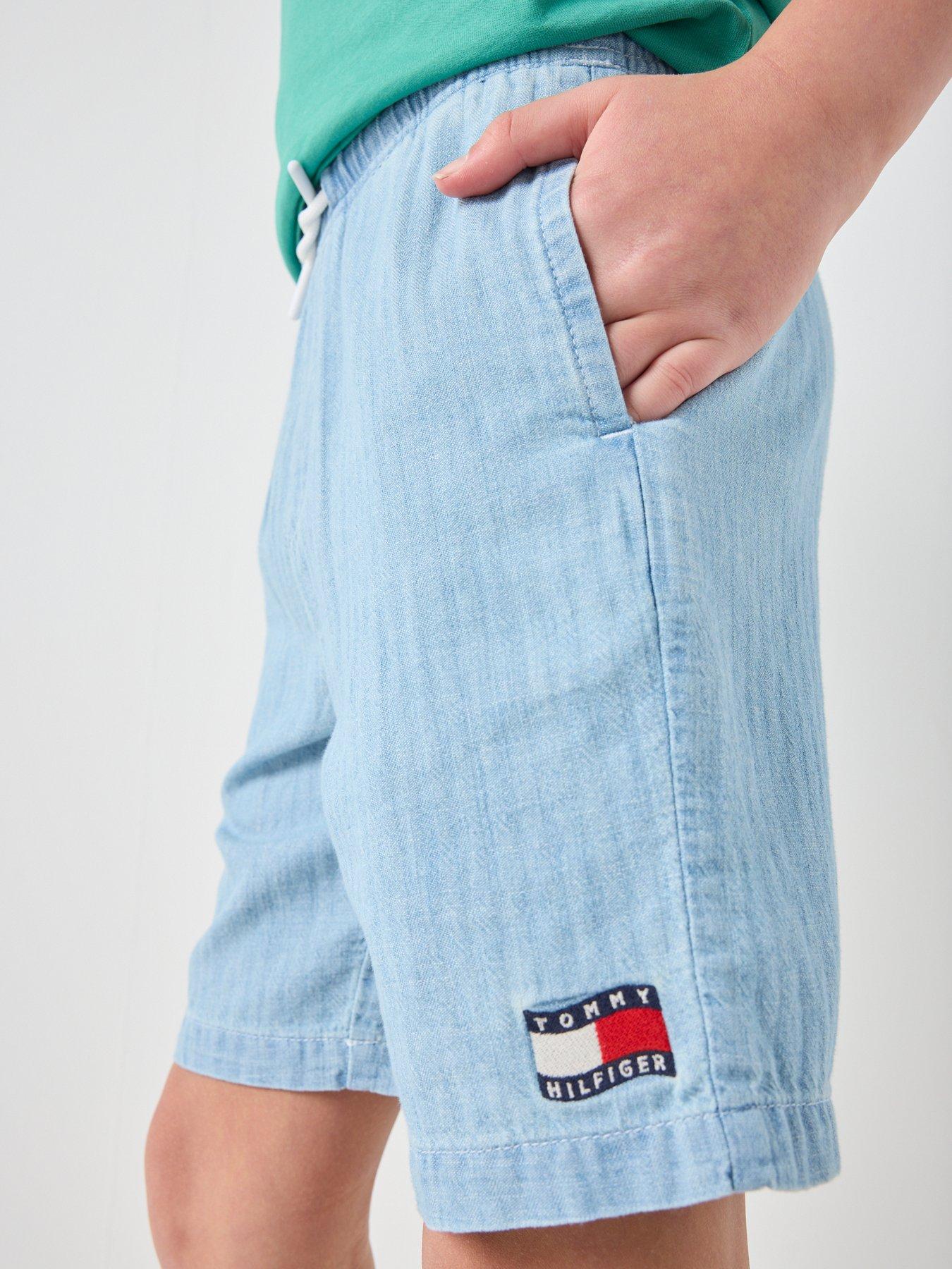 tommy-hilfiger-boys-wavy-flag-herringbone-short-blueoutfit