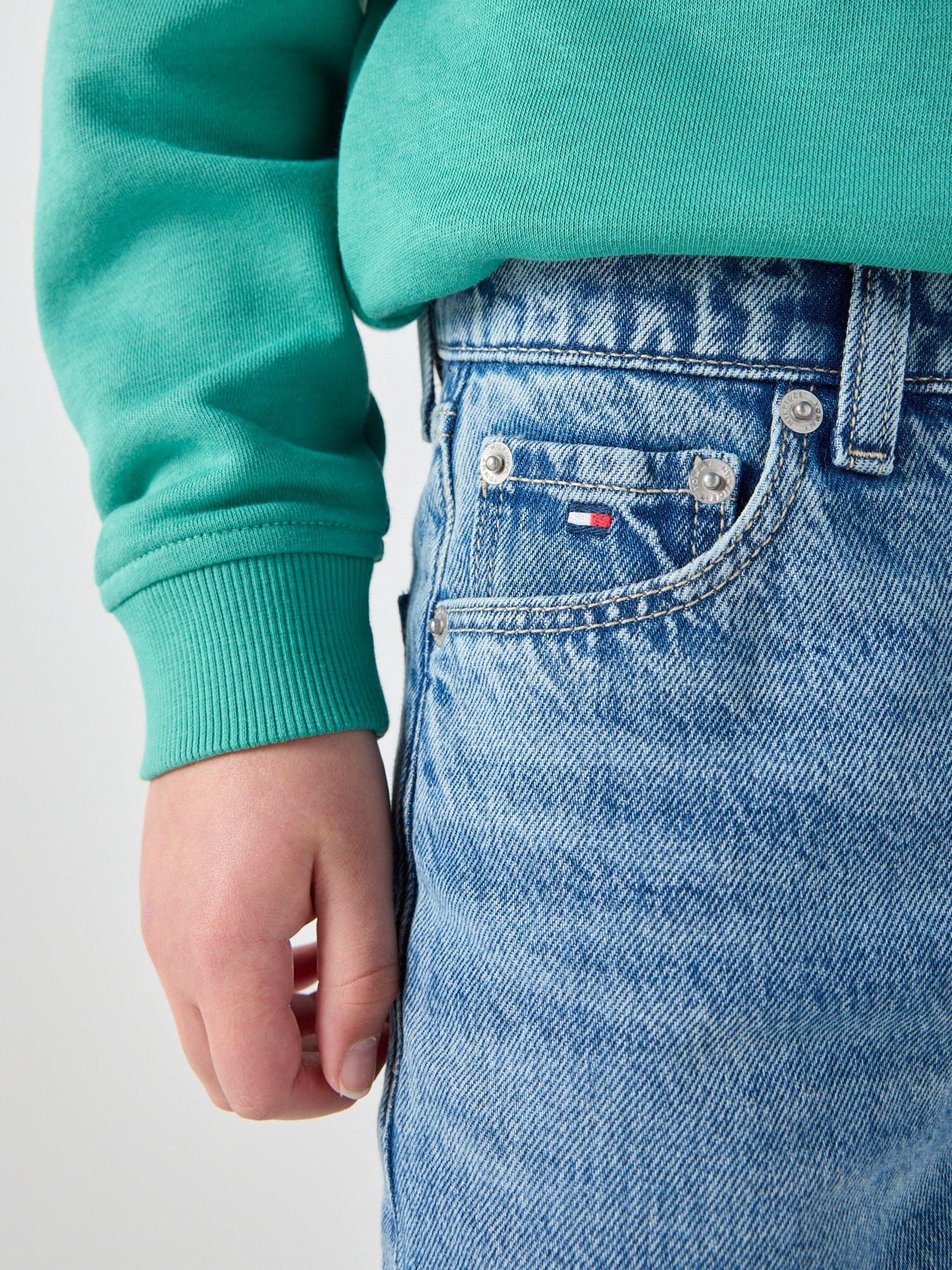 tommy-hilfiger-boys-relaxed-mid-jeans-blueoutfit