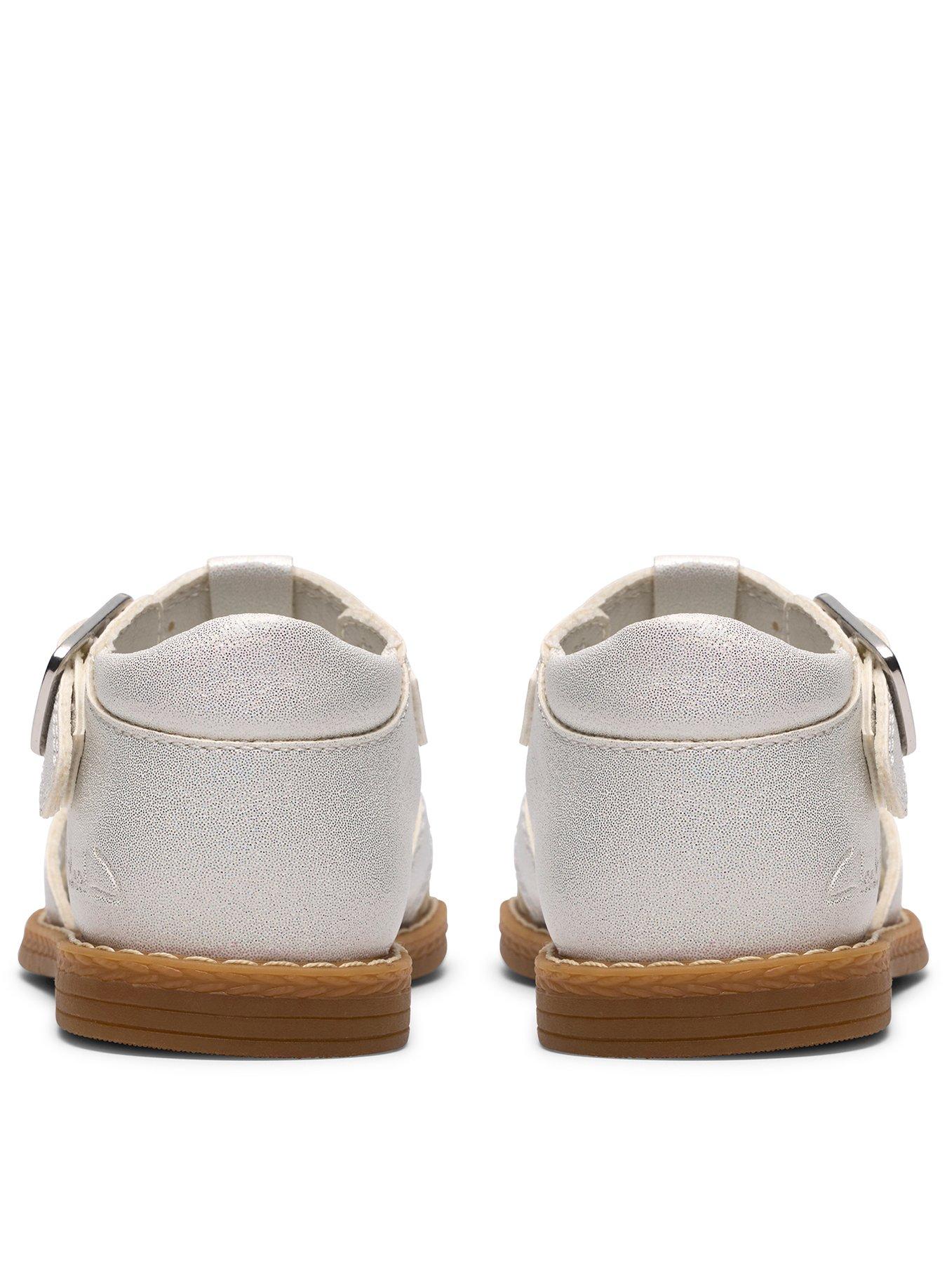 Image 3 of 6 of Clarks Toddler Luana Bow Sandal - Gold