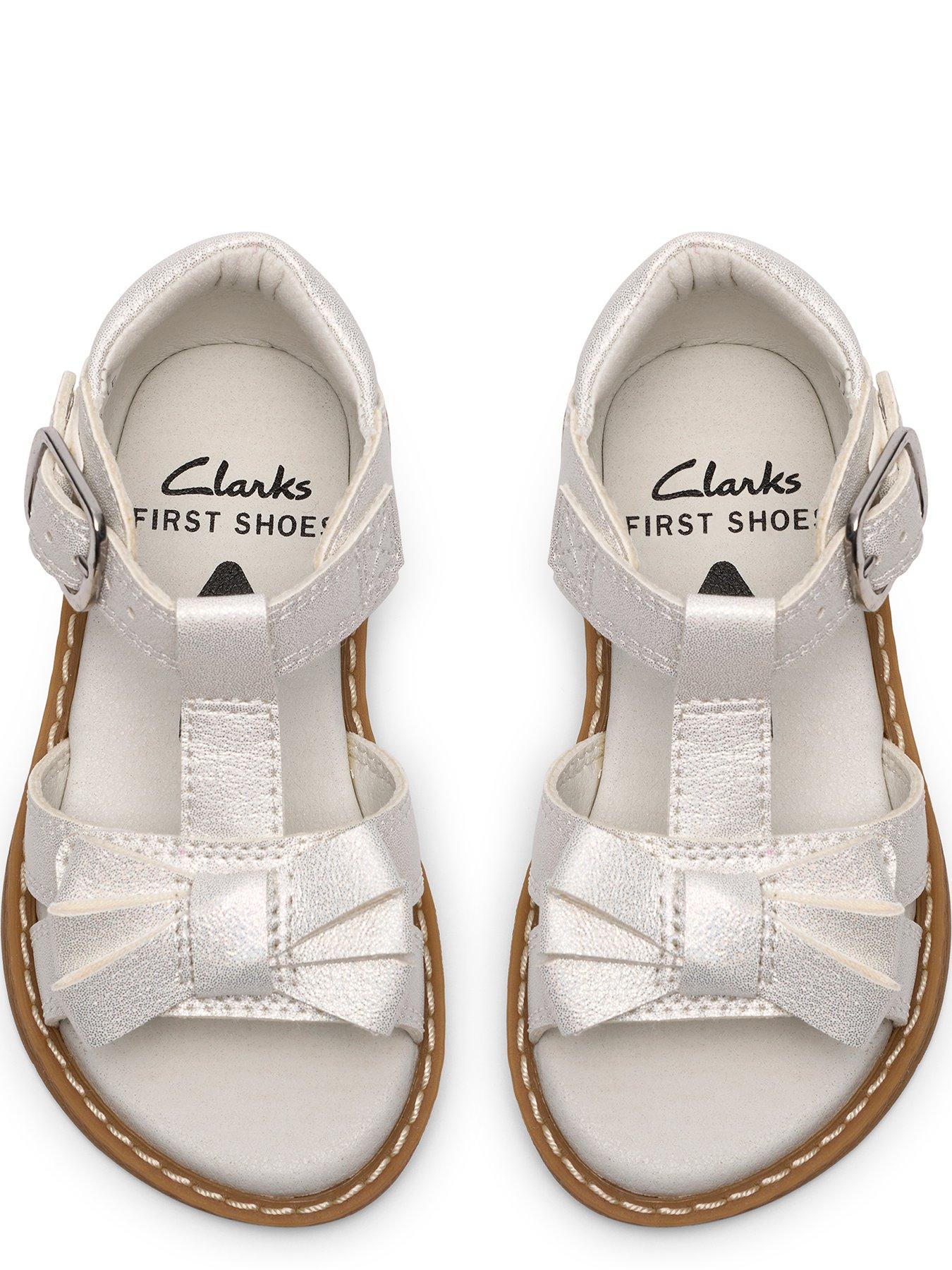 Image 4 of 6 of Clarks Toddler Luana Bow Sandal - Gold