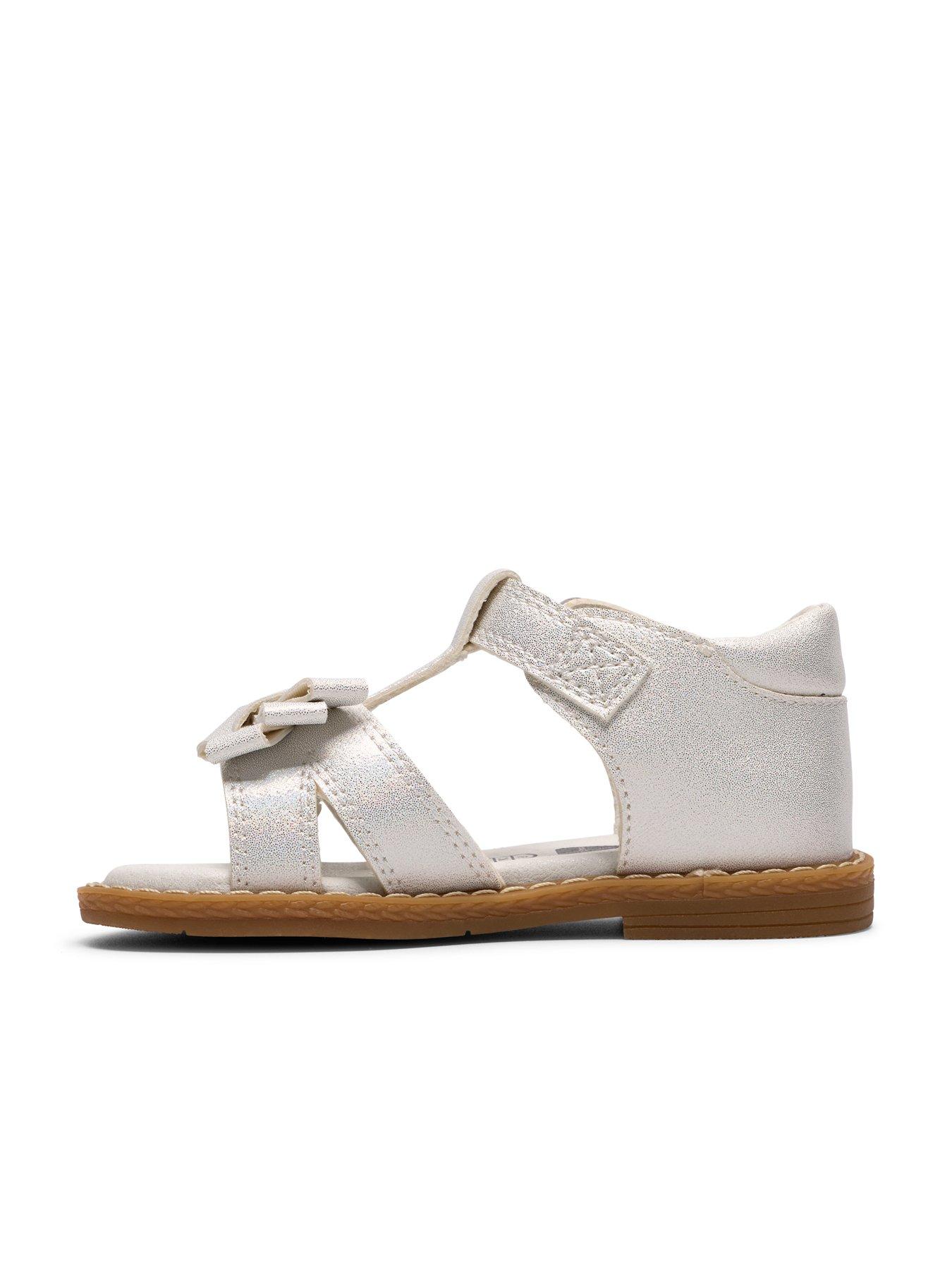 Image 6 of 6 of Clarks Toddler Luana Bow Sandal - Gold